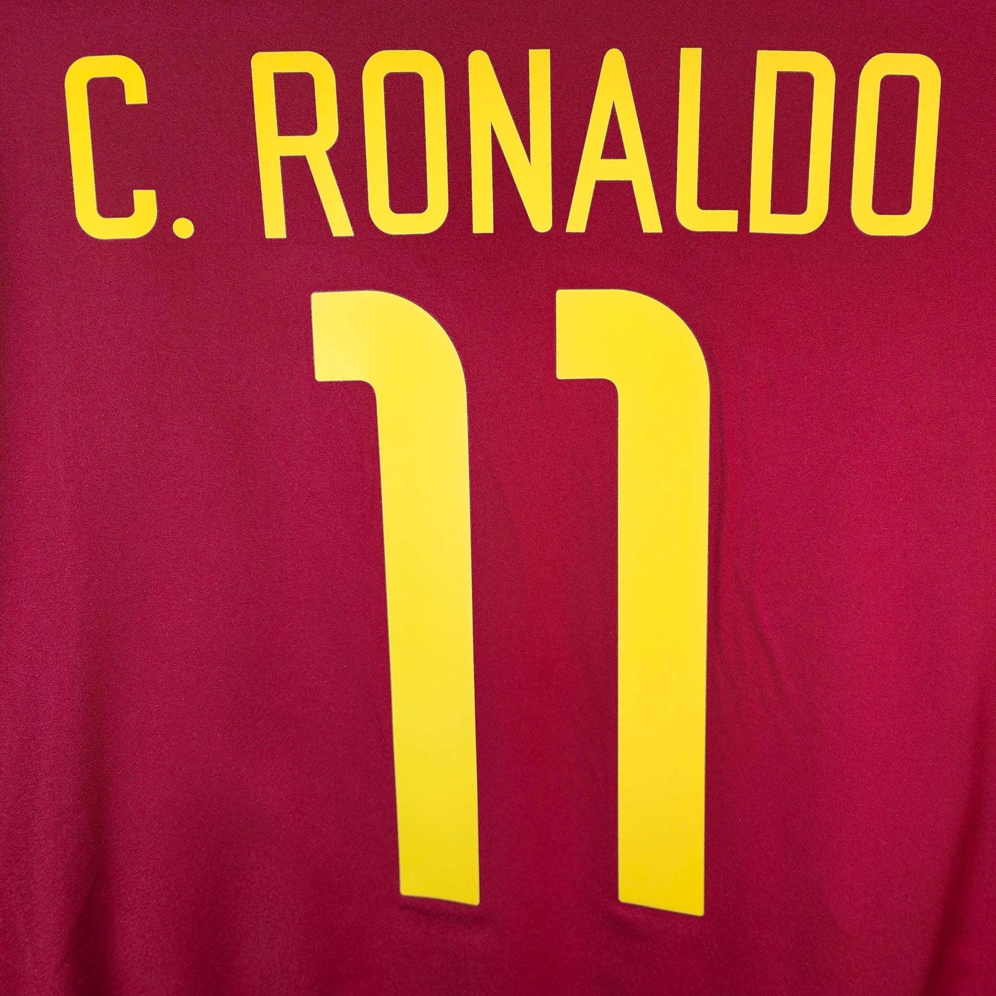 2002 - 04 Portugal Home Shirt Ronaldo 11 - 9.5/10 - (XXL) - Eternal Pitch
