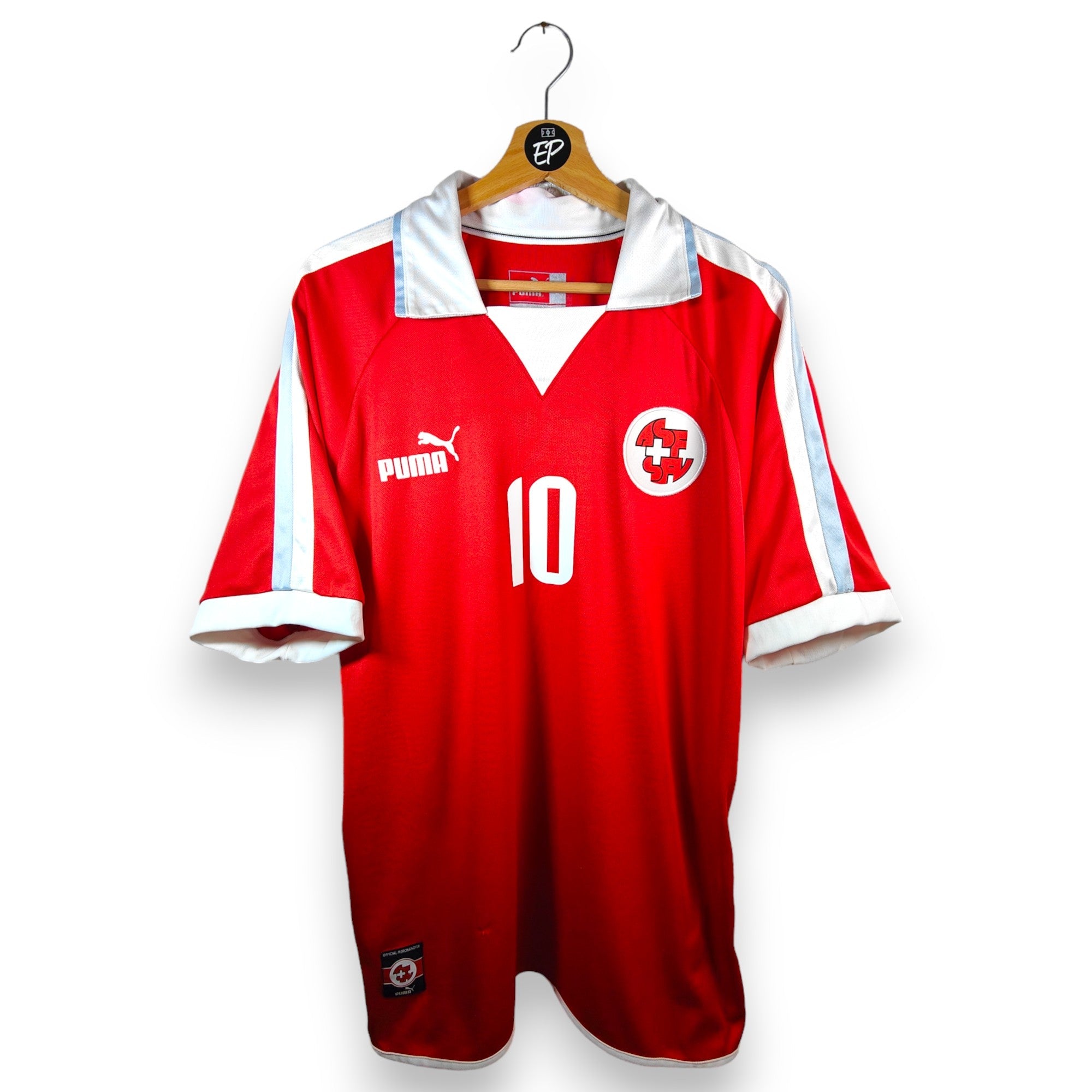 2002 - 04 Switzerland Home Shirt Hakan Yakin 10 (L) - Eternal Pitch