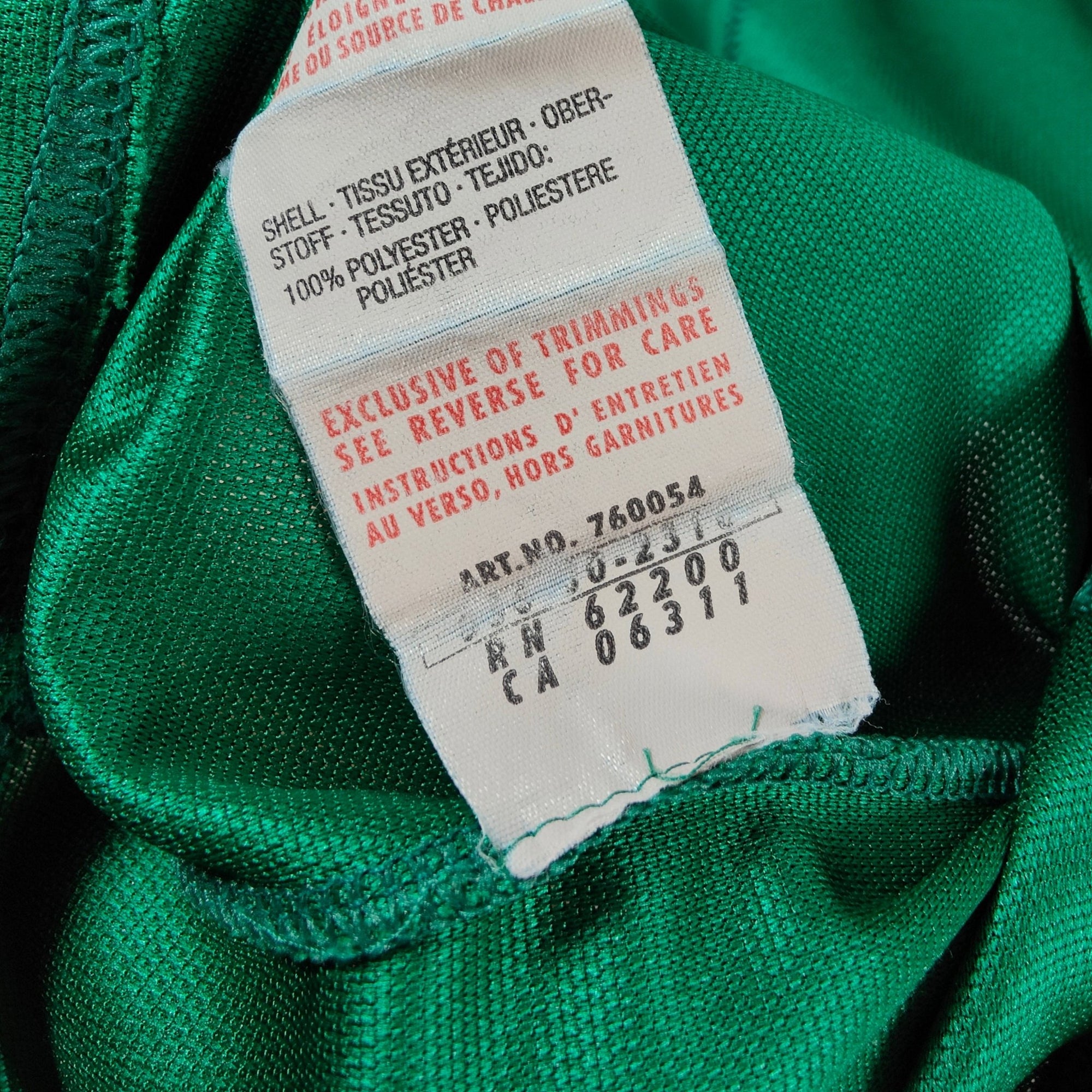 2002 Cameroon Home Shirt Eto&#39;o 9 - 8.5/10 - (L) - Eternal Pitch