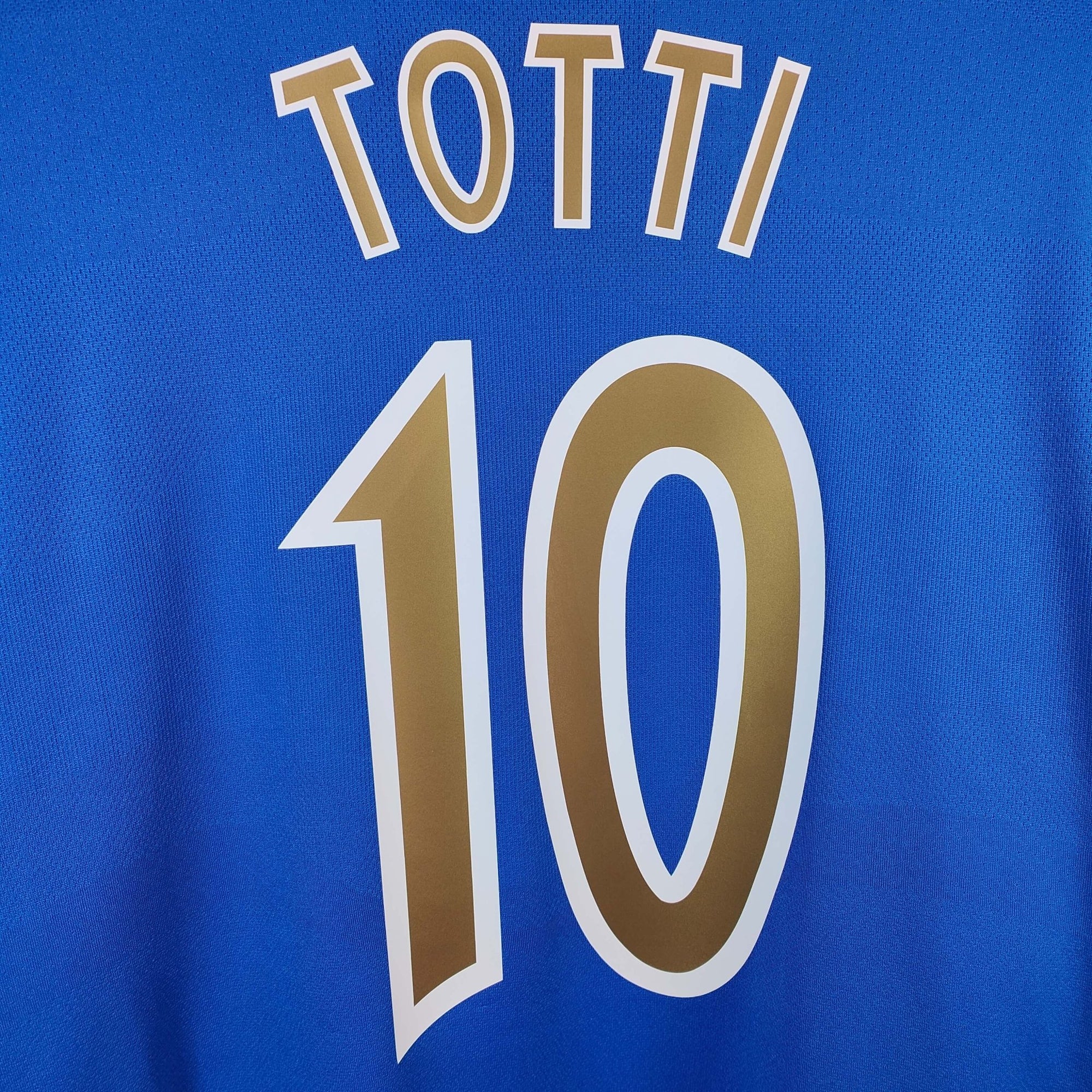 2003 - 04 Italy Player Version Home Shirt Totti LS 10 - 9/10 - (XL) - Eternal Pitch