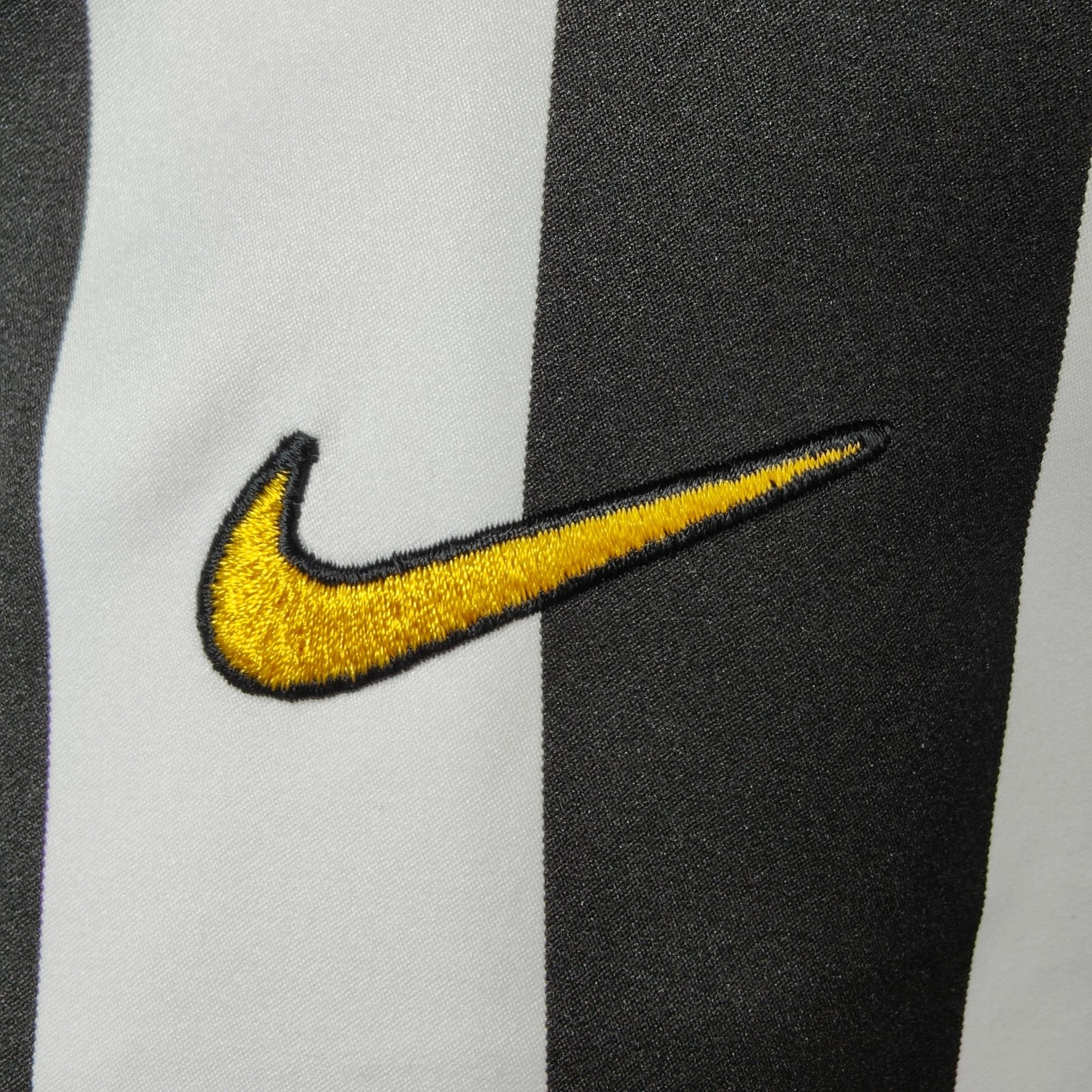 2003 - 04 Juventus Home Shirt Nedved 11 - 9.5/10 - (XL) - Eternal Pitch