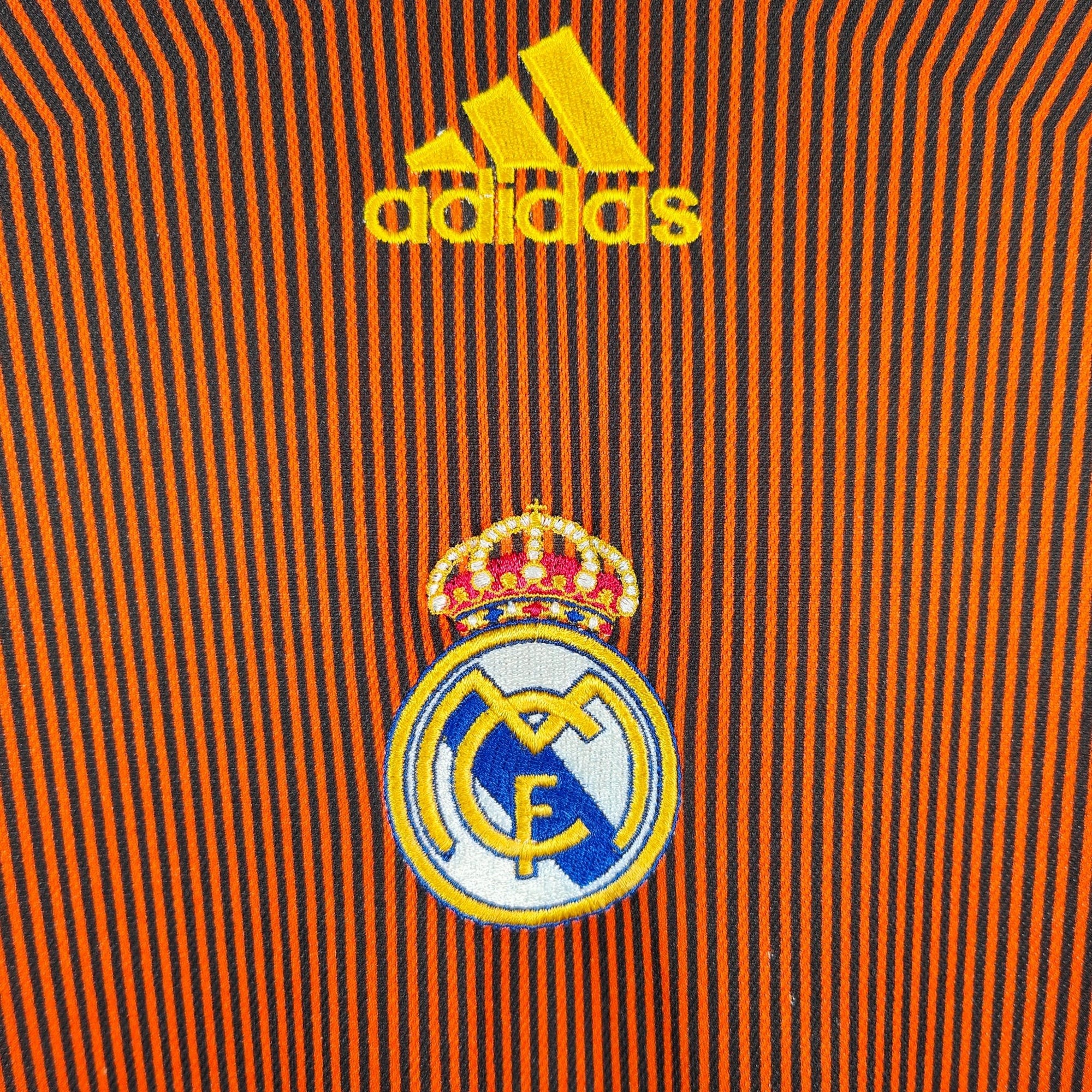 2003 - 04 Real Madrid GK Shirt Casillas 1 - 9/10 - (XL) - Eternal Pitch