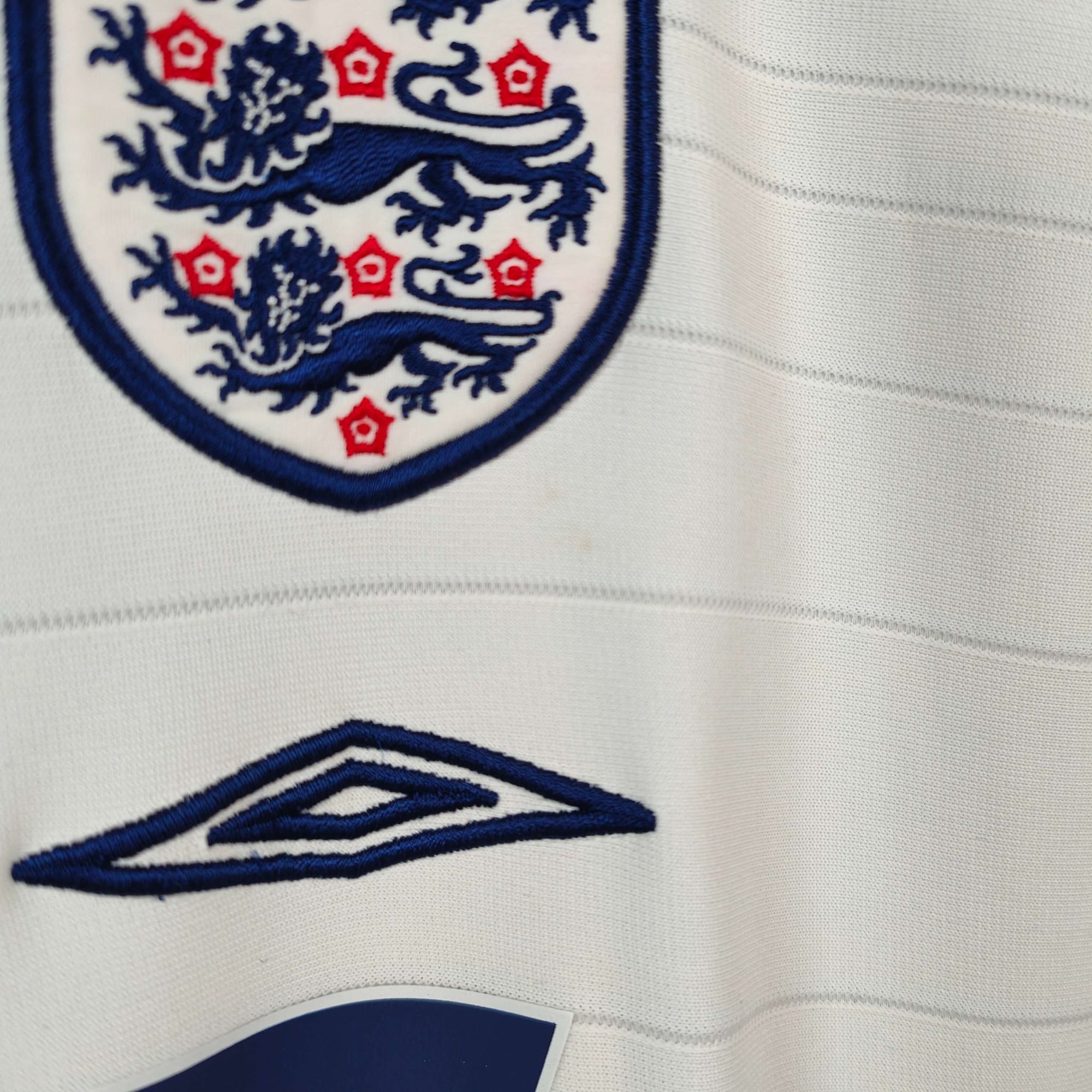 2003 - 05 England Home Shirt Beckham 7 - 9/10 - (XL) - Eternal Pitch