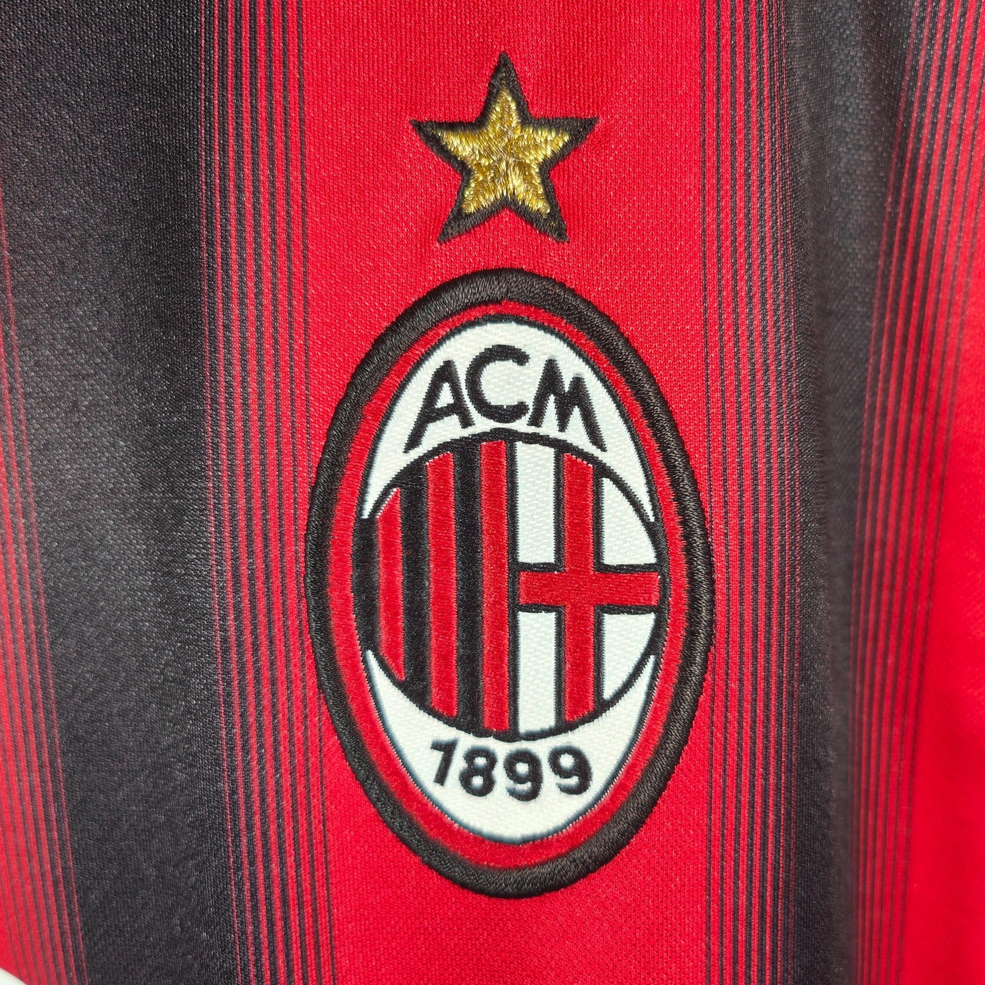 2004 - 05 AC Milan Home Shirt Kaka 22 - 7.5/10 - (L) - Eternal Pitch
