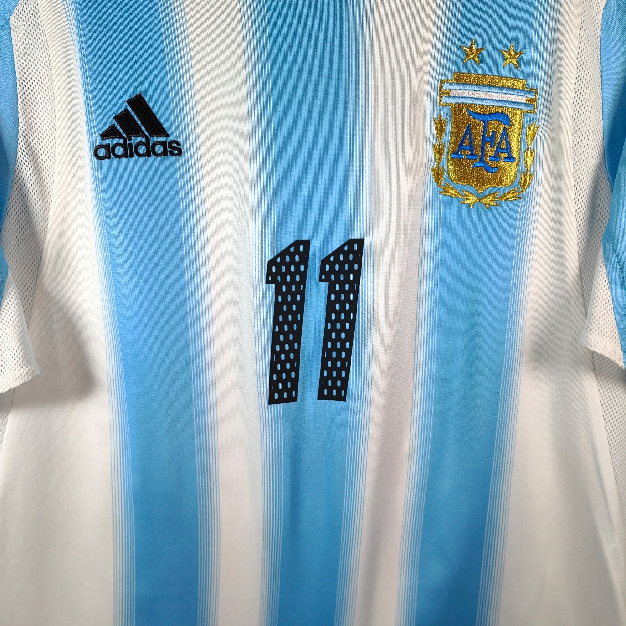 2004 - 05 Argentina Home Shirt Tevez 11 (M) - Eternal Pitch