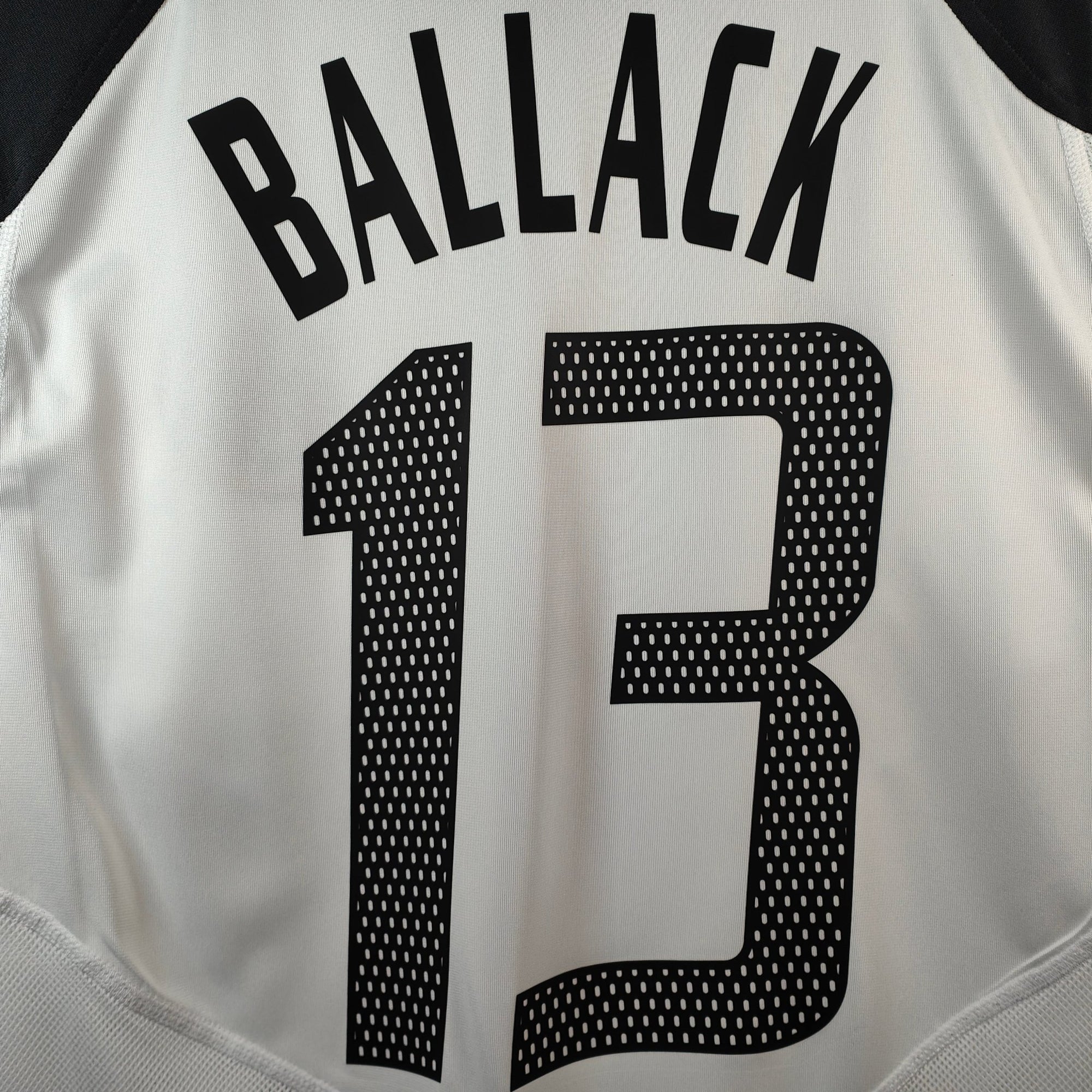 2004 - 05 Germany Home Shirt Ballack 13 - 8.5/10 - (M) - Eternal Pitch