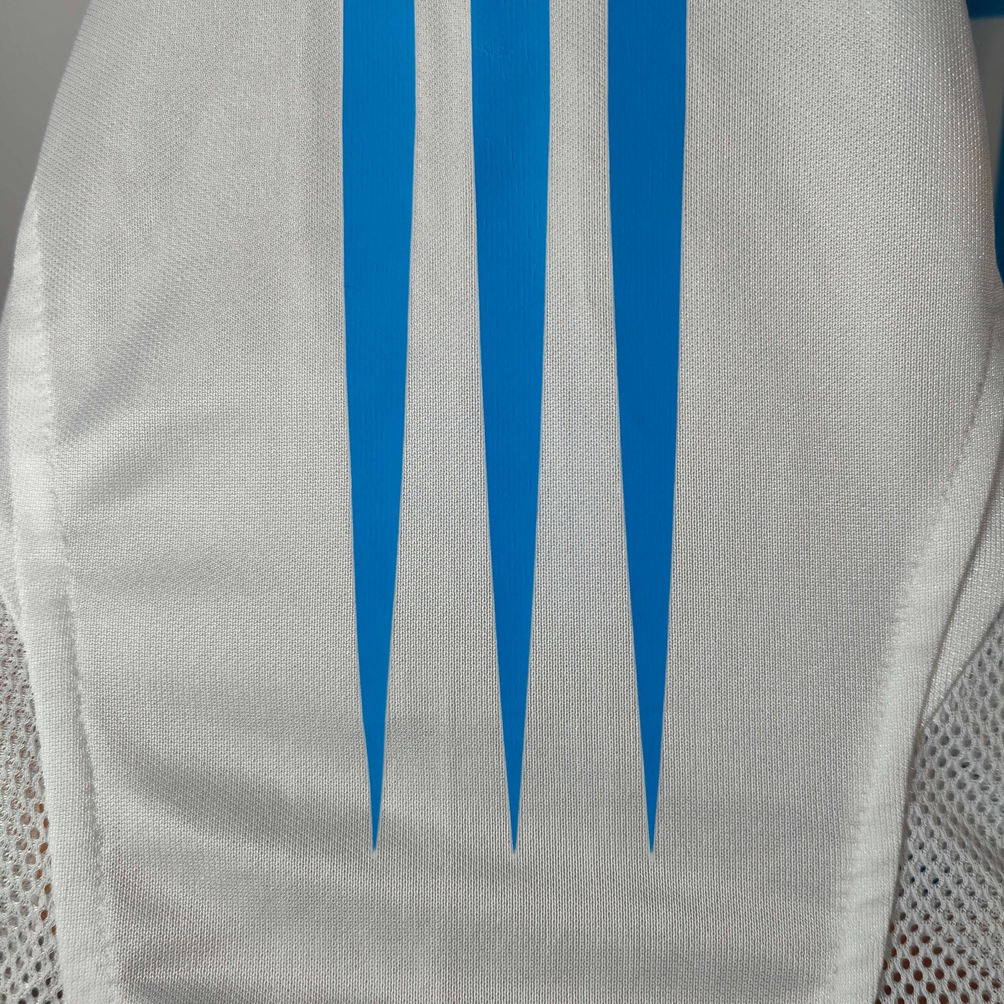 2004 - 05 Olympique Marseille Home Shirt Lizarazu 3 - 9.5/10 - (XL) - Eternal Pitch