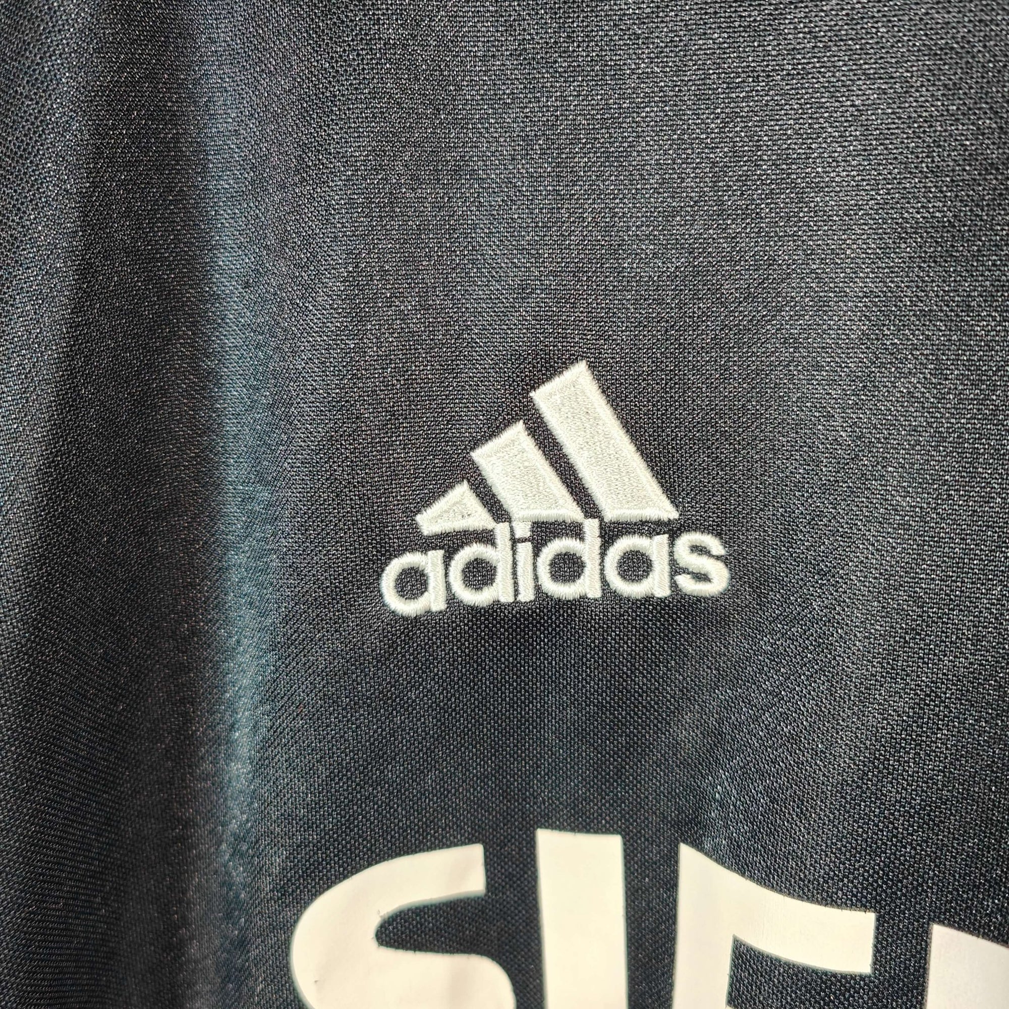2004 - 05 Real Madrid Away Shirt Zidane 5 - 9/10 - (XL) - Eternal Pitch