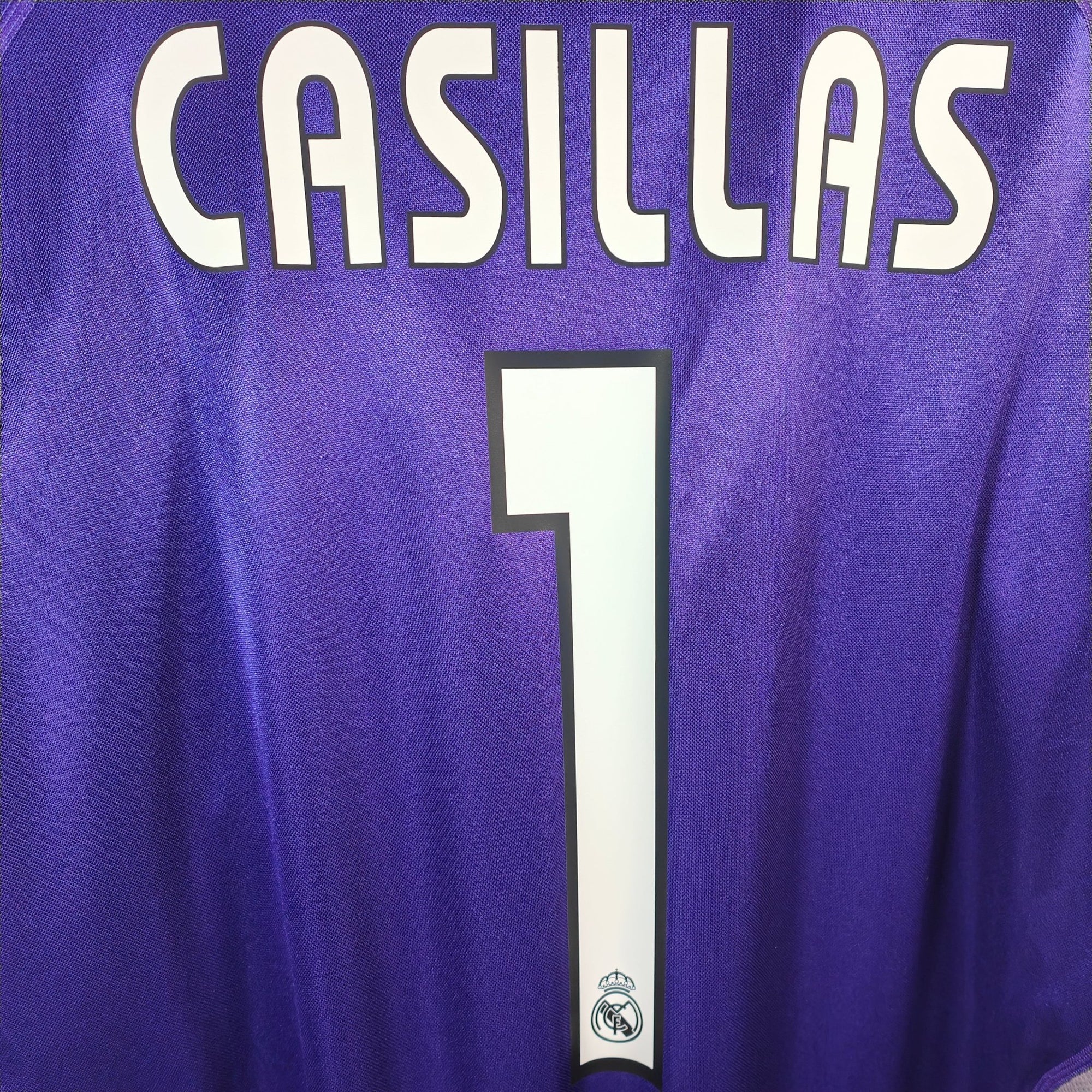 2004 - 05 Real Madrid GK Shirt Casillas 1 - 9.5/10 - (M but fit like L) - Eternal Pitch