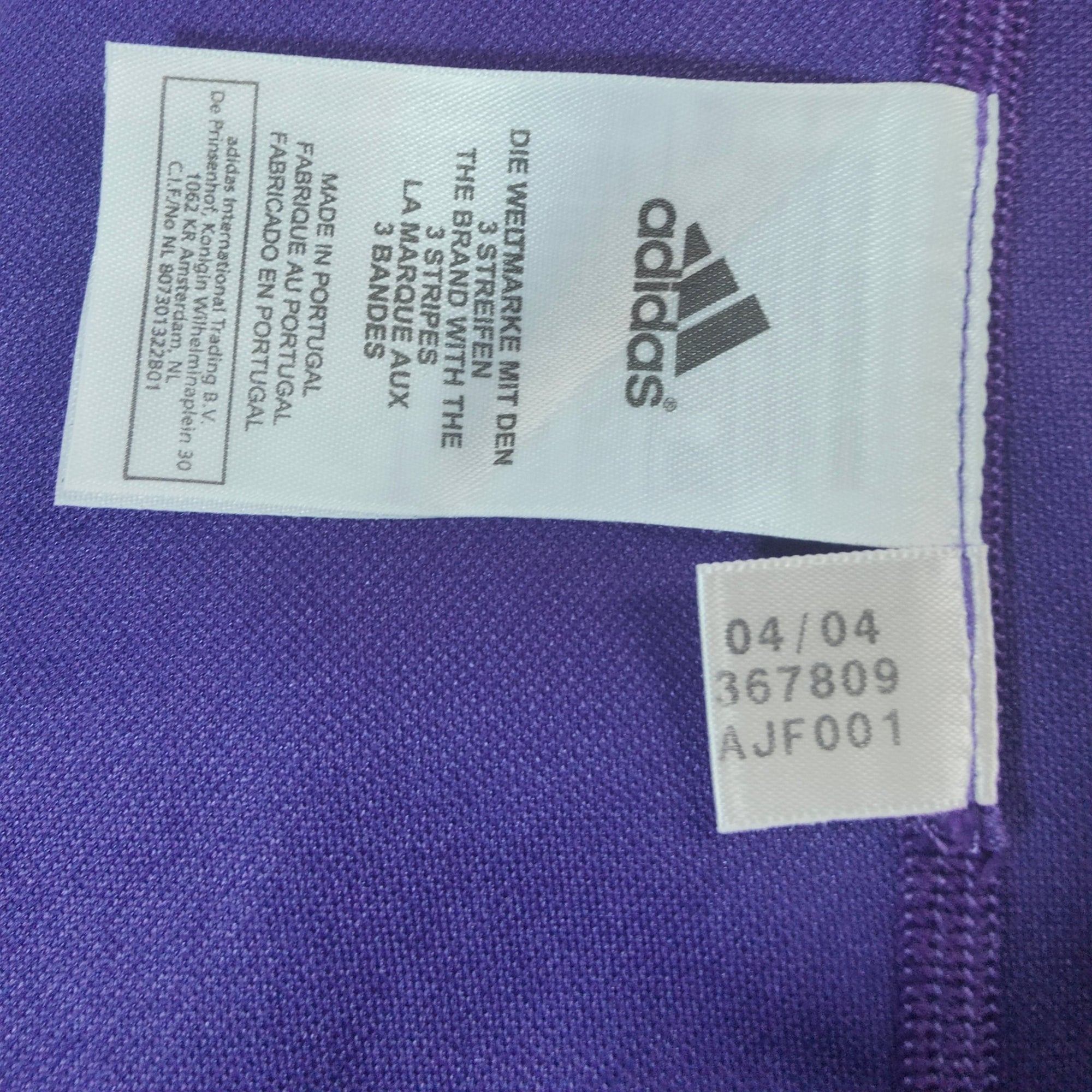 2004 - 05 Real Madrid GK Shirt Casillas 1 - 9.5/10 - (M but fit like L) - Eternal Pitch