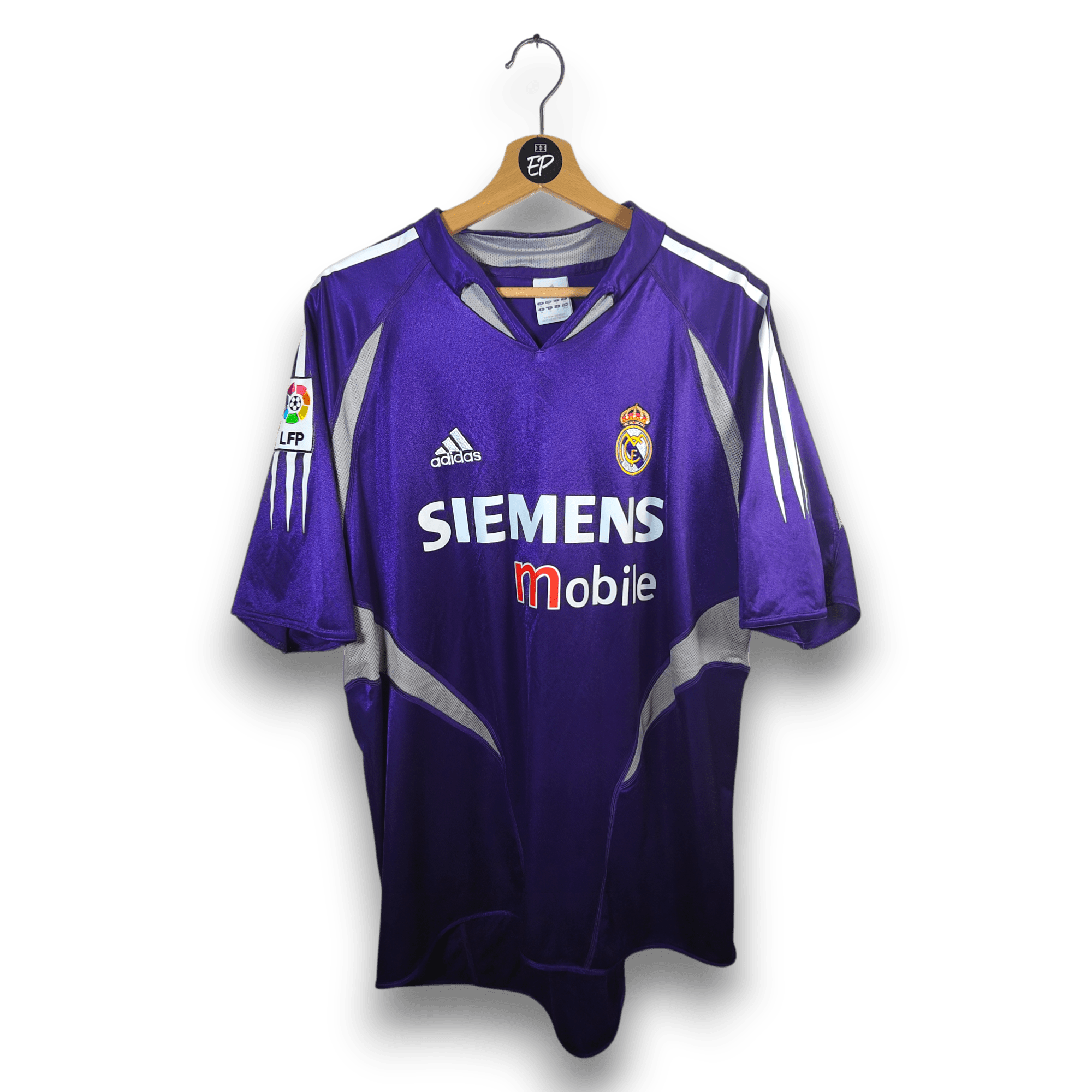 2004 - 05 Real Madrid GK Shirt Casillas 1 - 9.5/10 - (M but fit like L) - Eternal Pitch