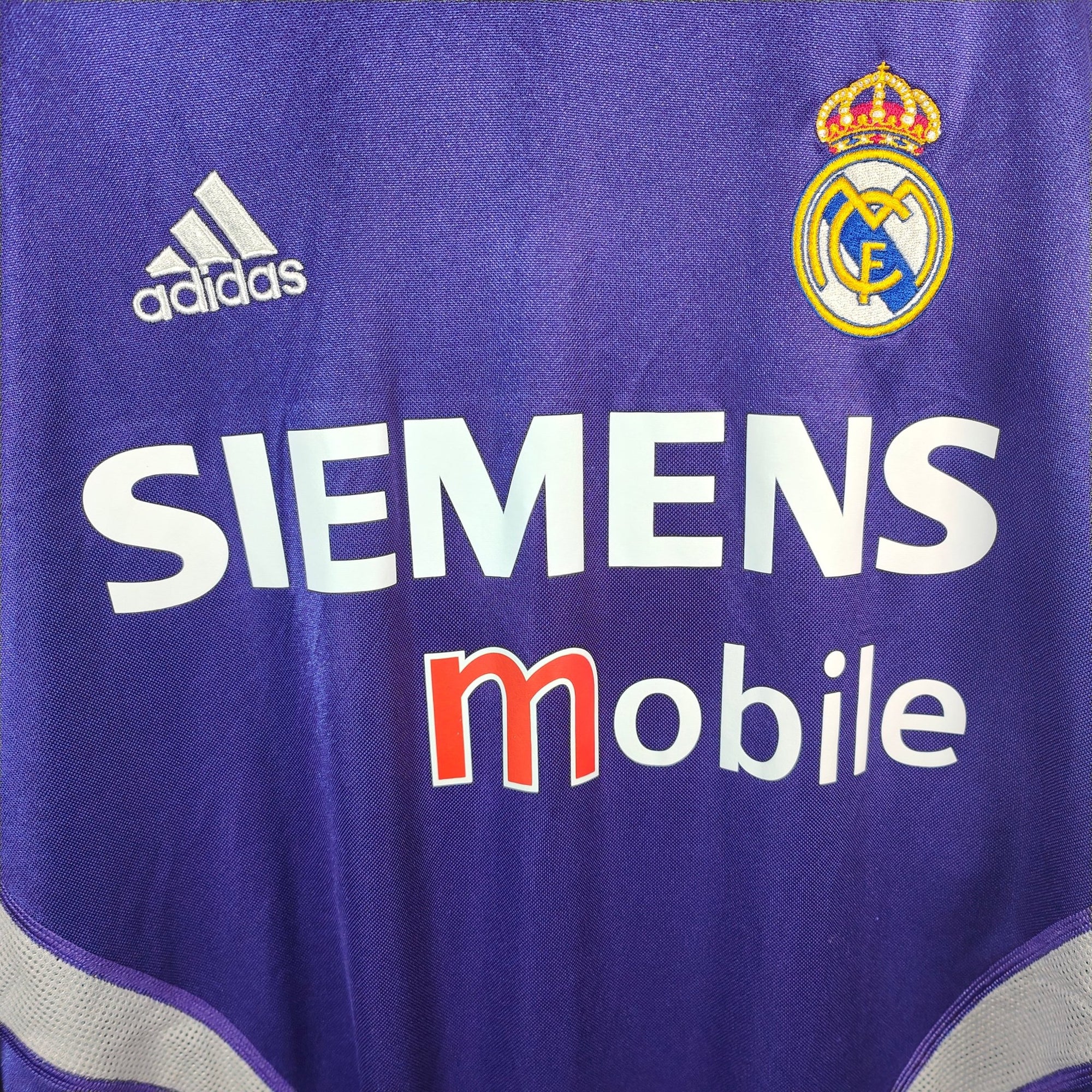2004 - 05 Real Madrid GK Shirt Casillas 1 - 9.5/10 - (M but fit like L) - Eternal Pitch