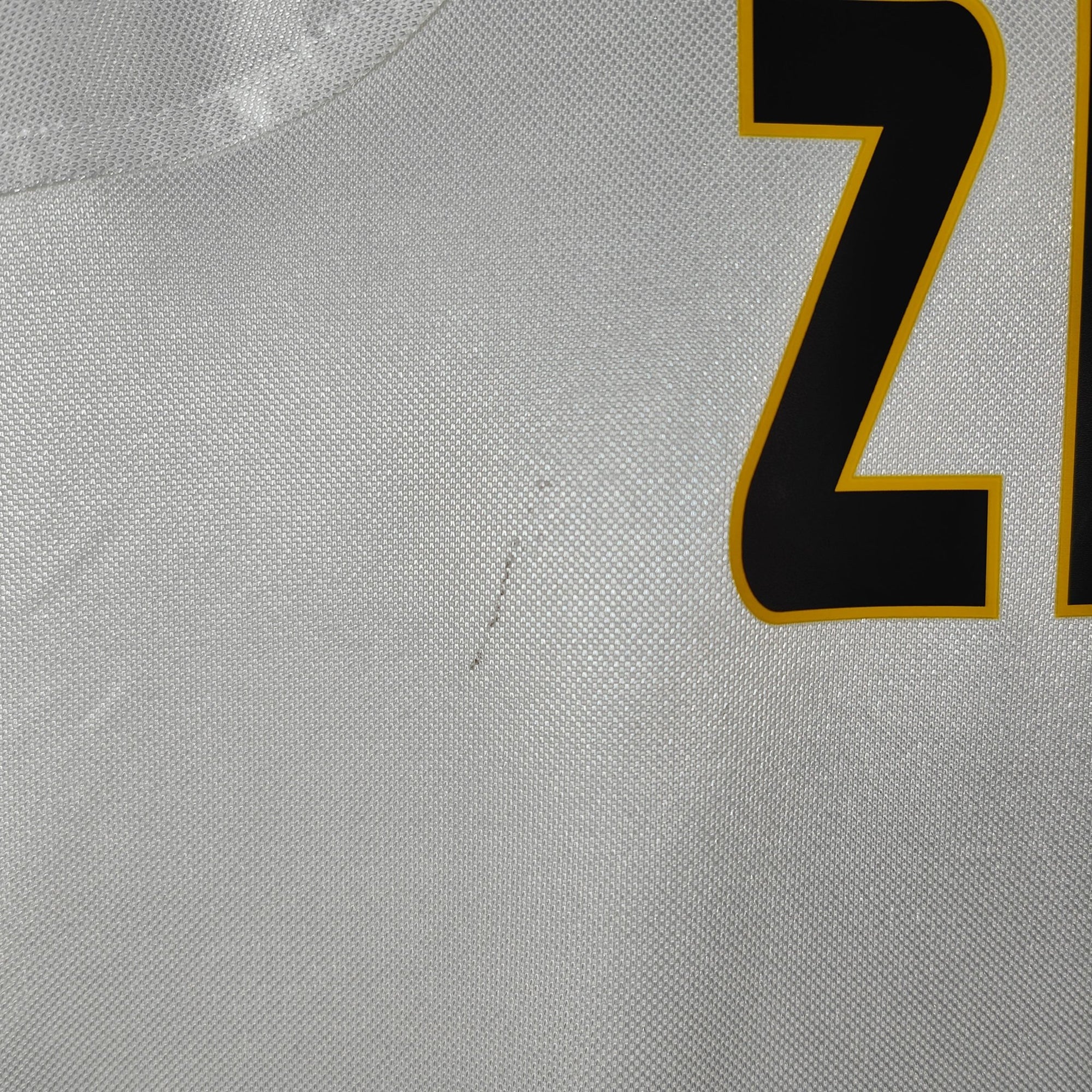 2004 - 05 Real Madrid Home Shirt Zidane 5 - 8.5/10 - (XL) - Eternal Pitch