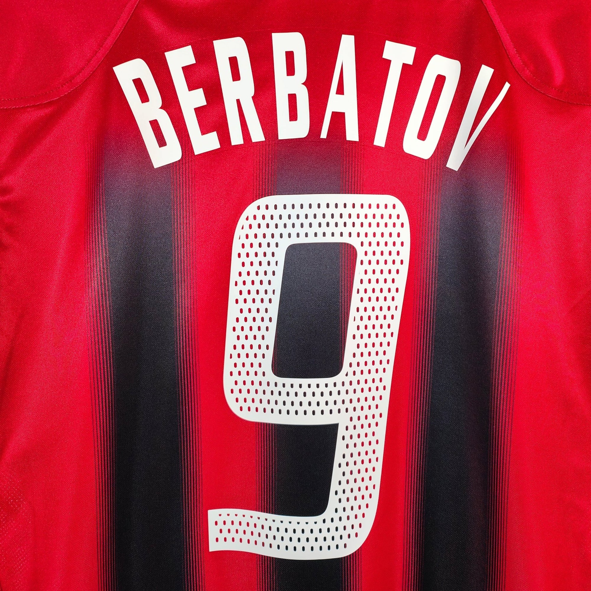 2004 - 06 Bayer Leverkusen Home Shirt Berbatov 9 - 9.5/10 - (L) - Eternal Pitch