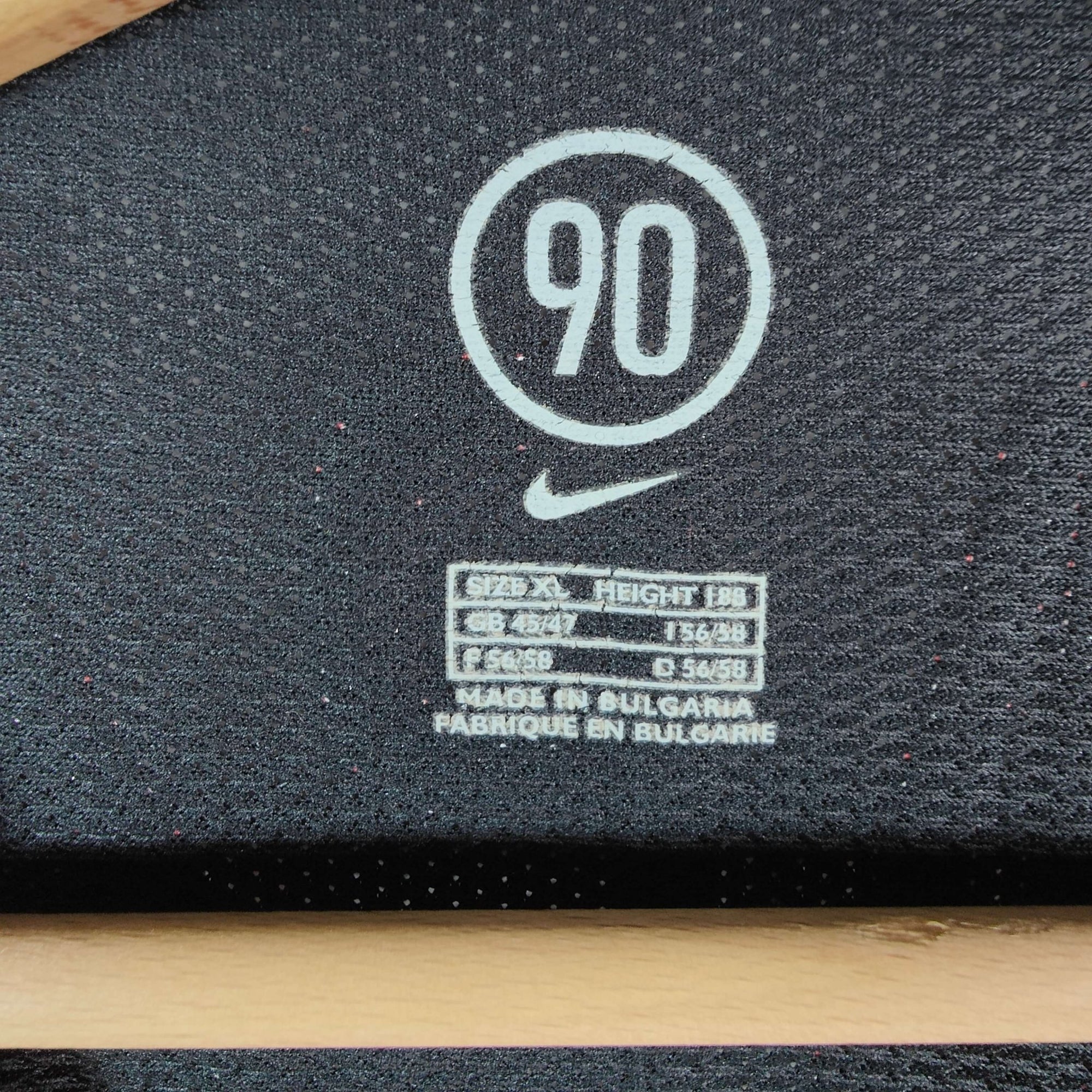 2004 - 06 Belgium Home Shirt Kompany 27 - 9/10 - (XL) - Eternal Pitch