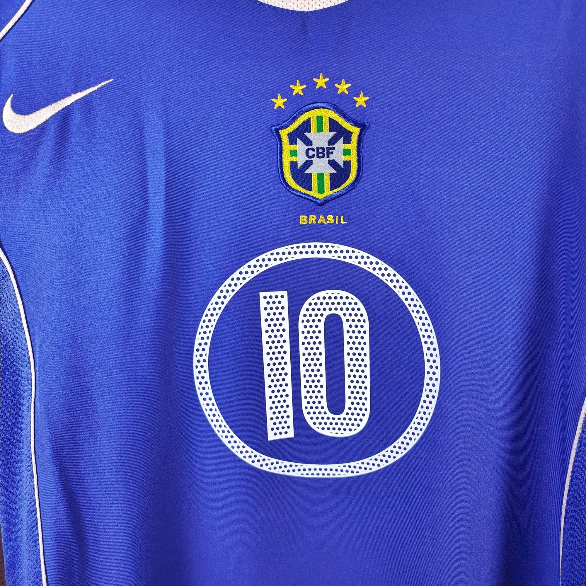2004 - 06 Brazil Away Shirt Ronaldinho 10 - 8.5/10 - (M) - Eternal Pitch