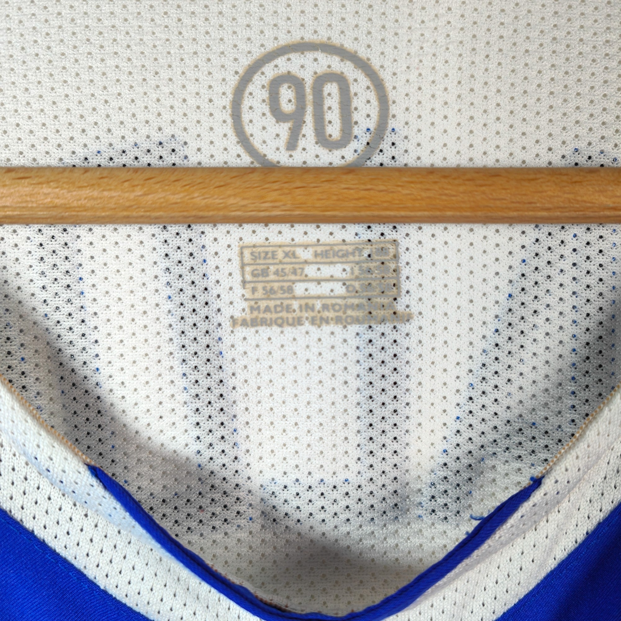 2004 - 06 Brazil Away Shirt Ronaldinho 10 (XL) - Eternal Pitch