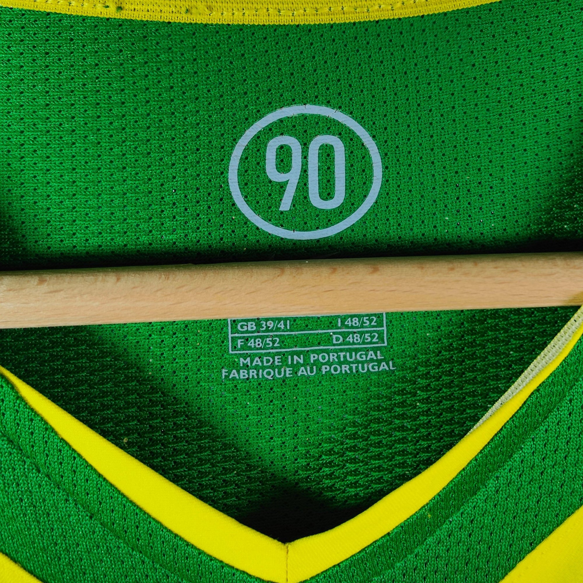 2004 - 06 Brazil Home Shirt Ronaldo 9 (M) - Eternal Pitch