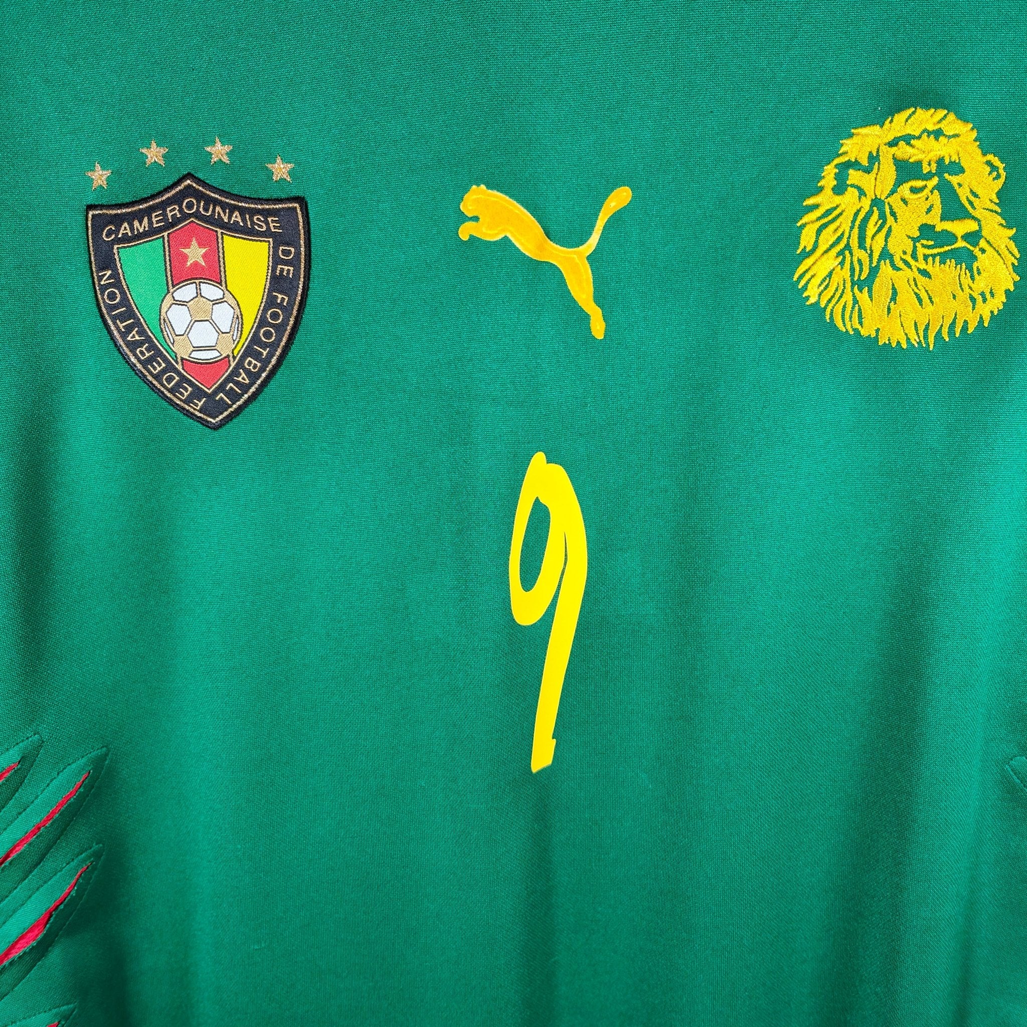  CAMEROUN サッカーシャツ ユニフォーム 2004-06 Cameroon Home Shirt Eto'o #9 - 7.5/10 - (L) – 731086 Puma