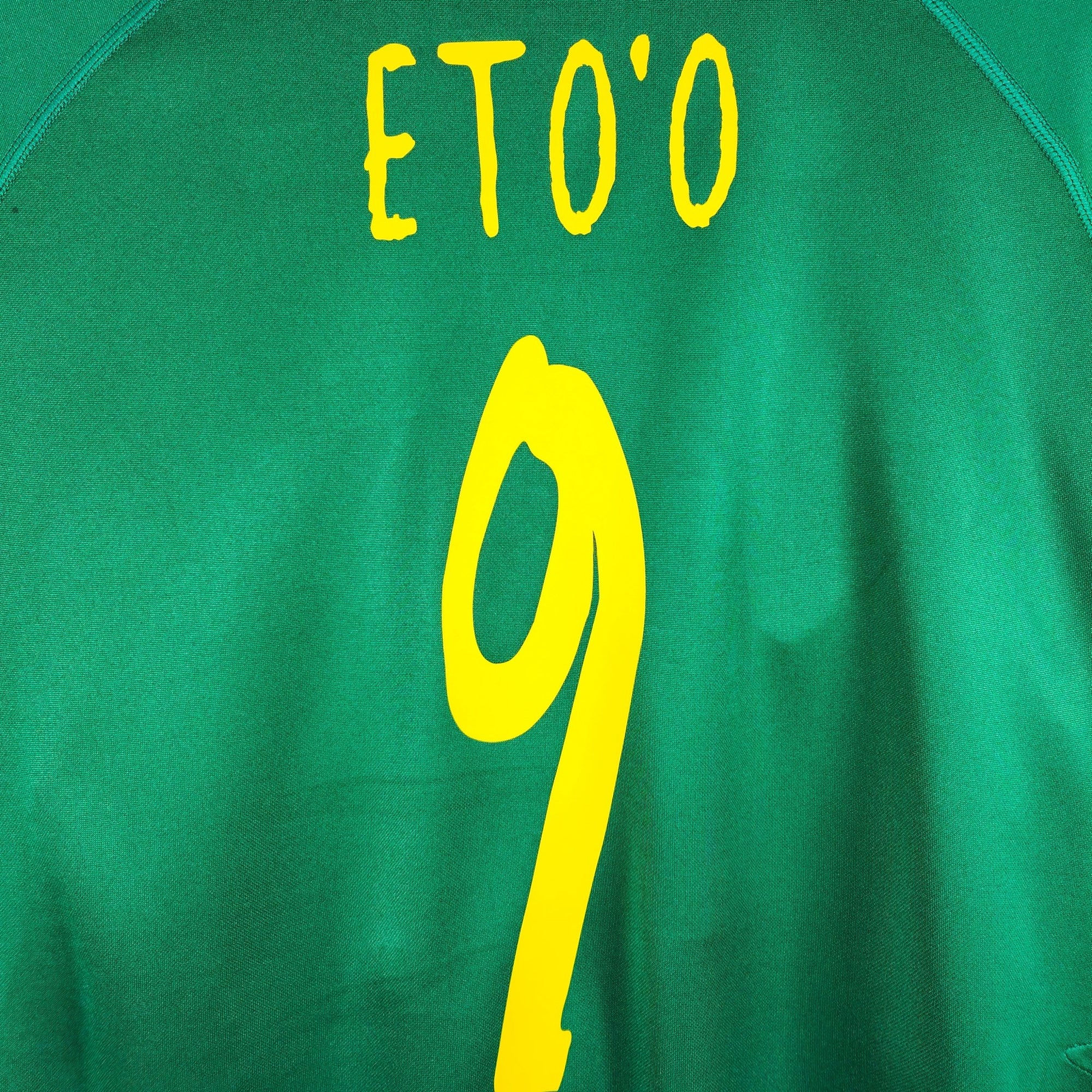 2004 - 06 Cameroon Home Shirt Eto&#39;o 9 - 7.5/10 - (L) - Eternal Pitch
