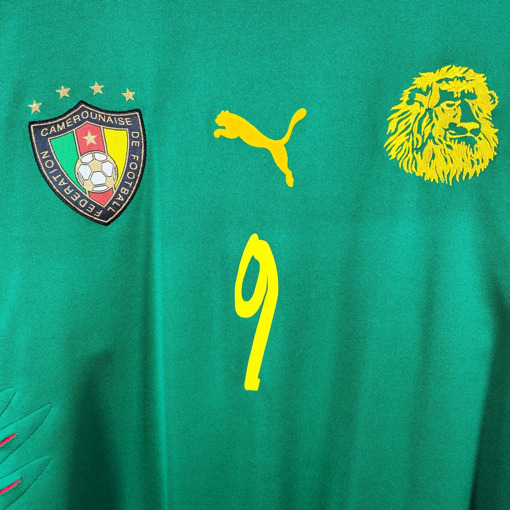 2004 - 06 Cameroon Home Shirt Eto&#39;o 9 - 9/10 - (XL) - Eternal Pitch