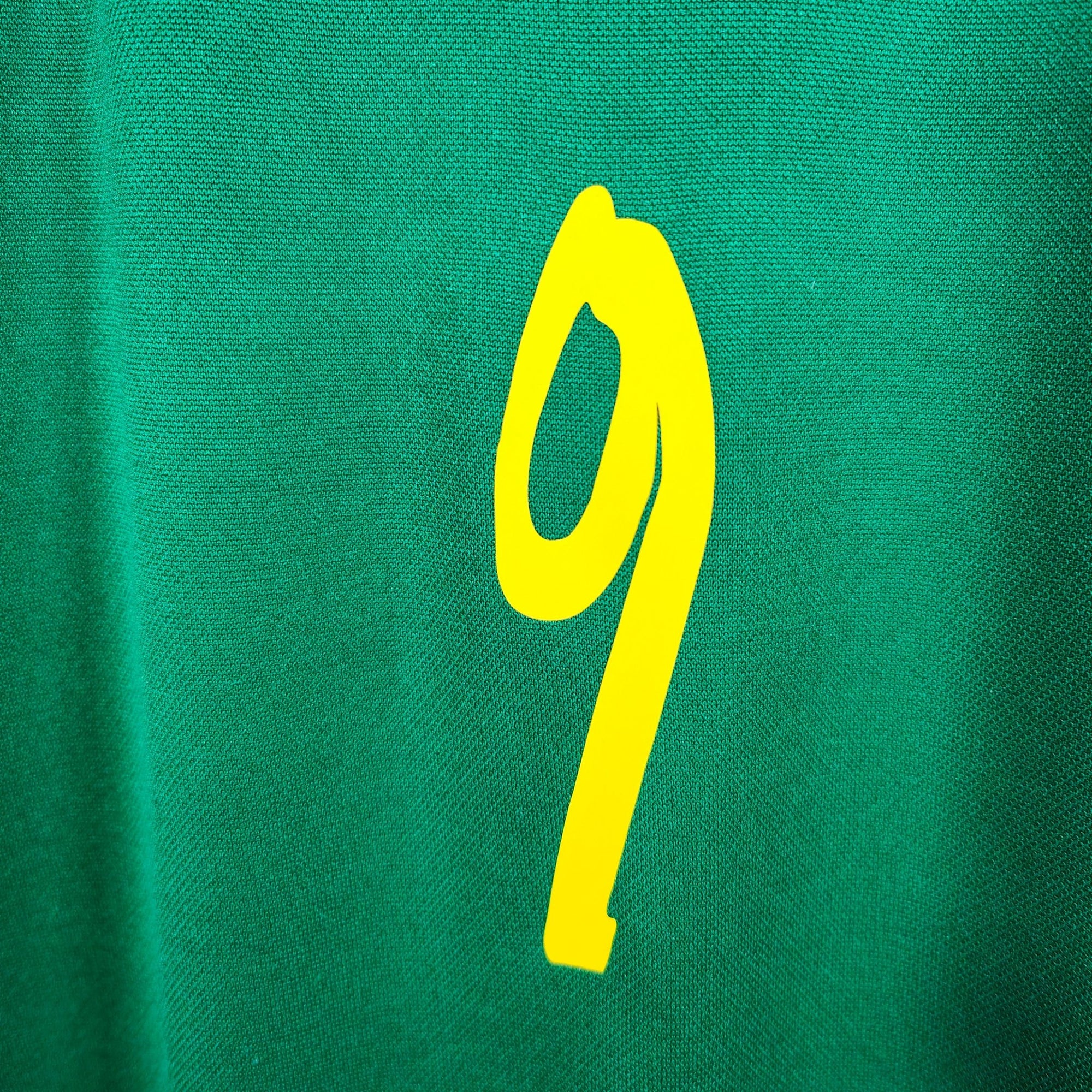2004 - 06 Cameroon Home Shirt Eto&#39;o 9 - 9/10 - (XL) - Eternal Pitch