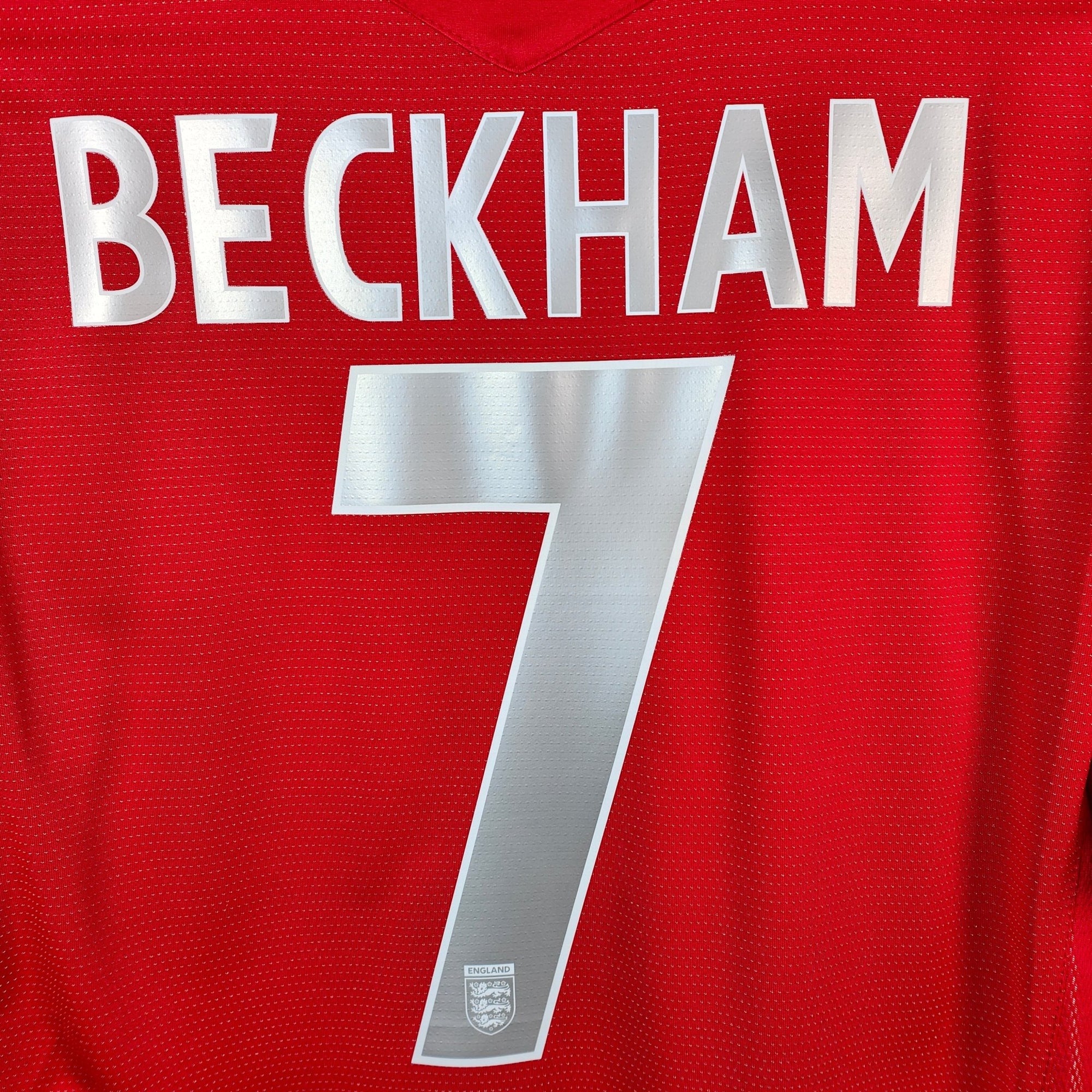 2004 - 06 England Away Shirt Beckham 7 - 9/10 - (L) - Eternal Pitch