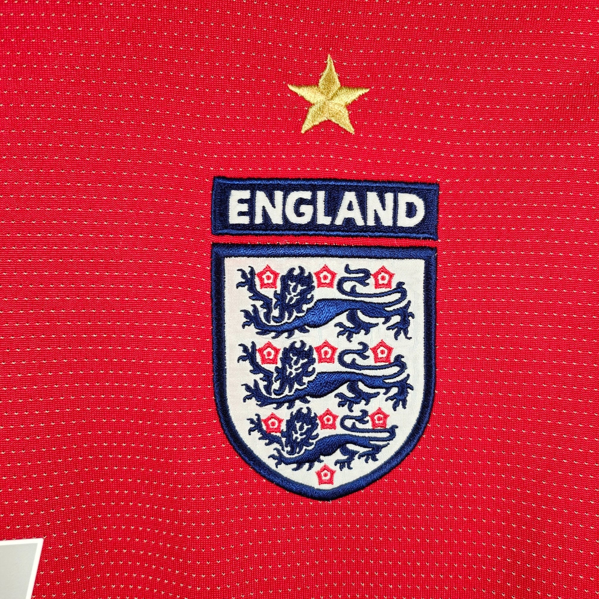 2004 - 06 England Away Shirt Beckham 7 - 9/10 - (L) - Eternal Pitch