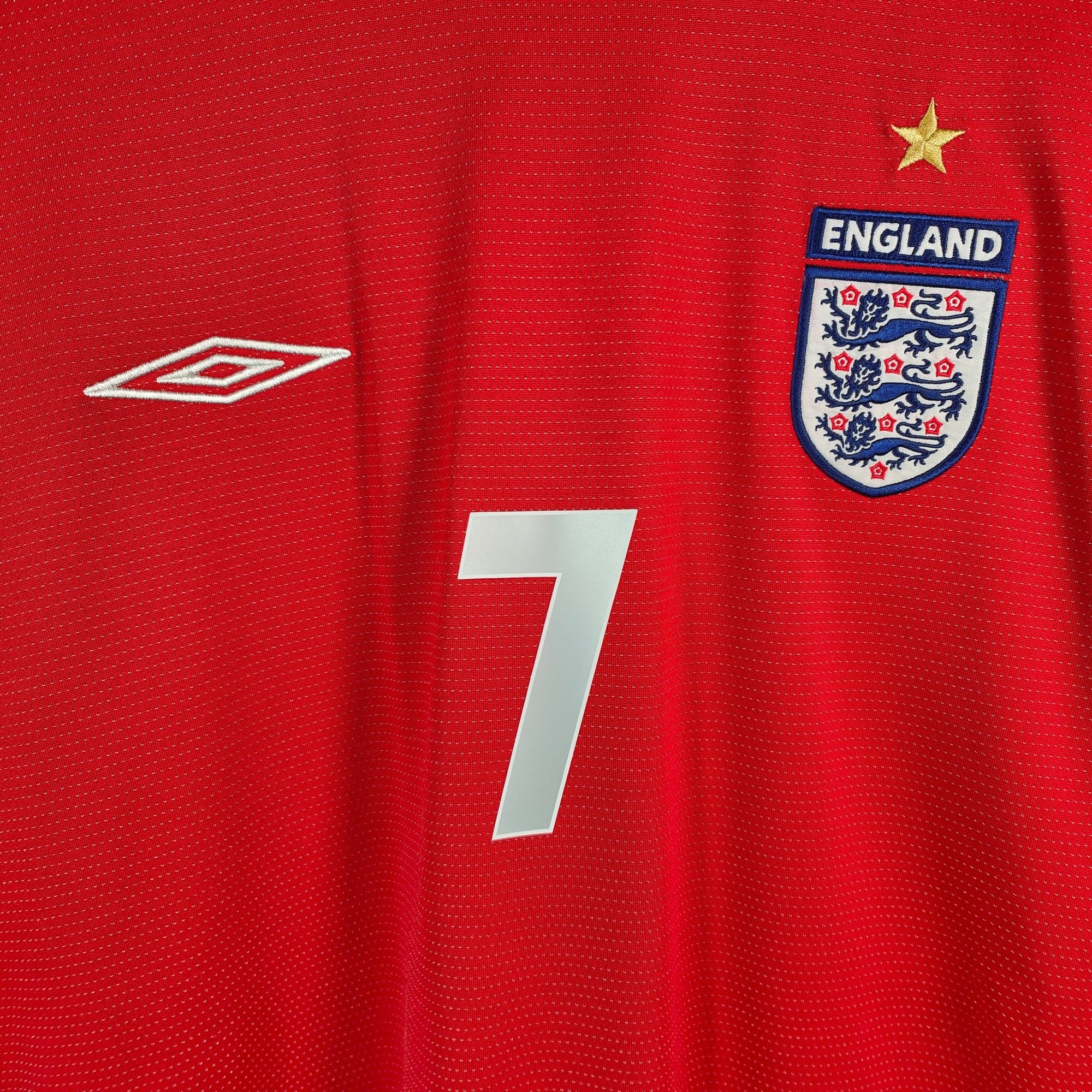 2004 - 06 England Away Shirt Beckham 7 - 9/10 - (XL) - Eternal Pitch