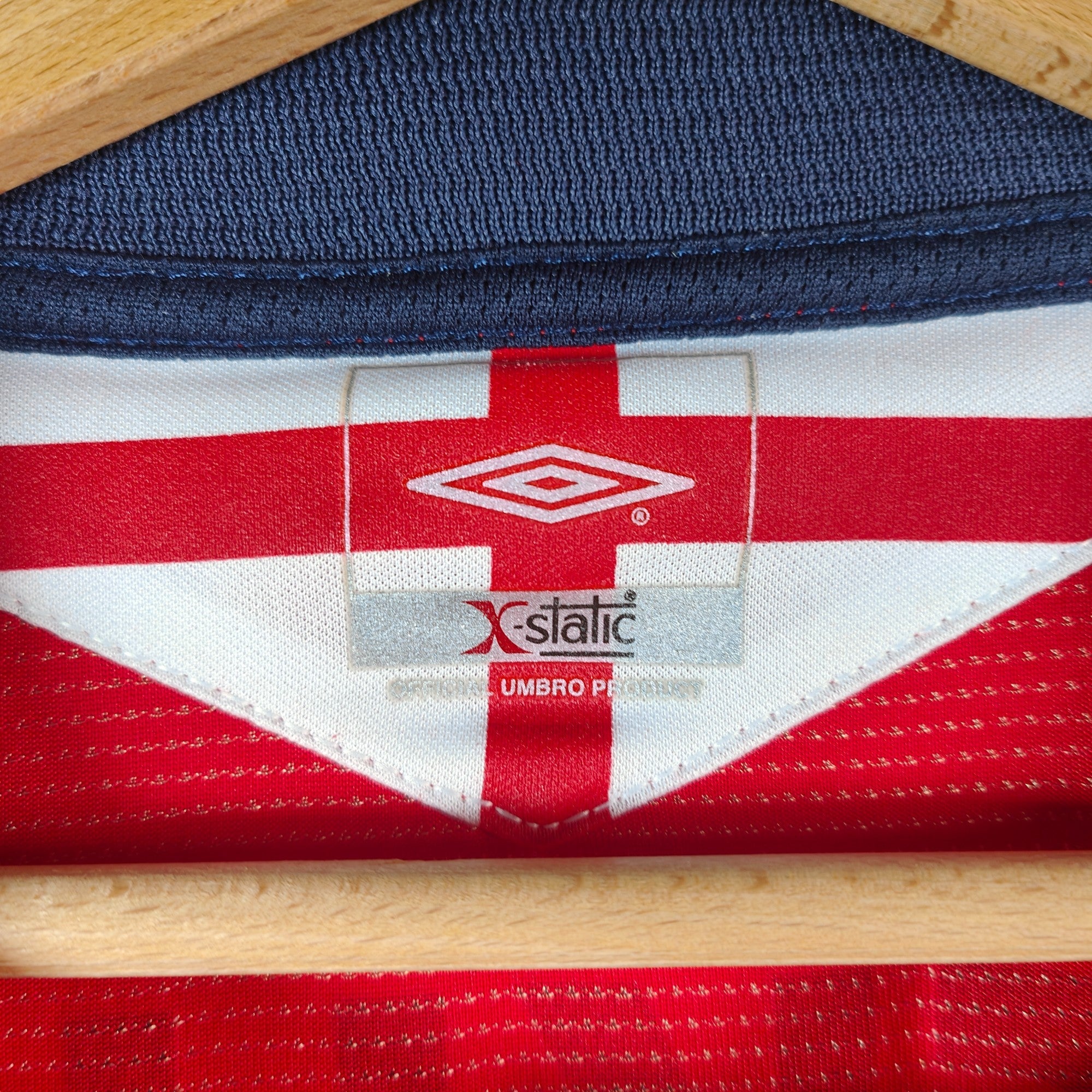 2004 - 06 England Away Shirt Beckham 7 (L) - Eternal Pitch