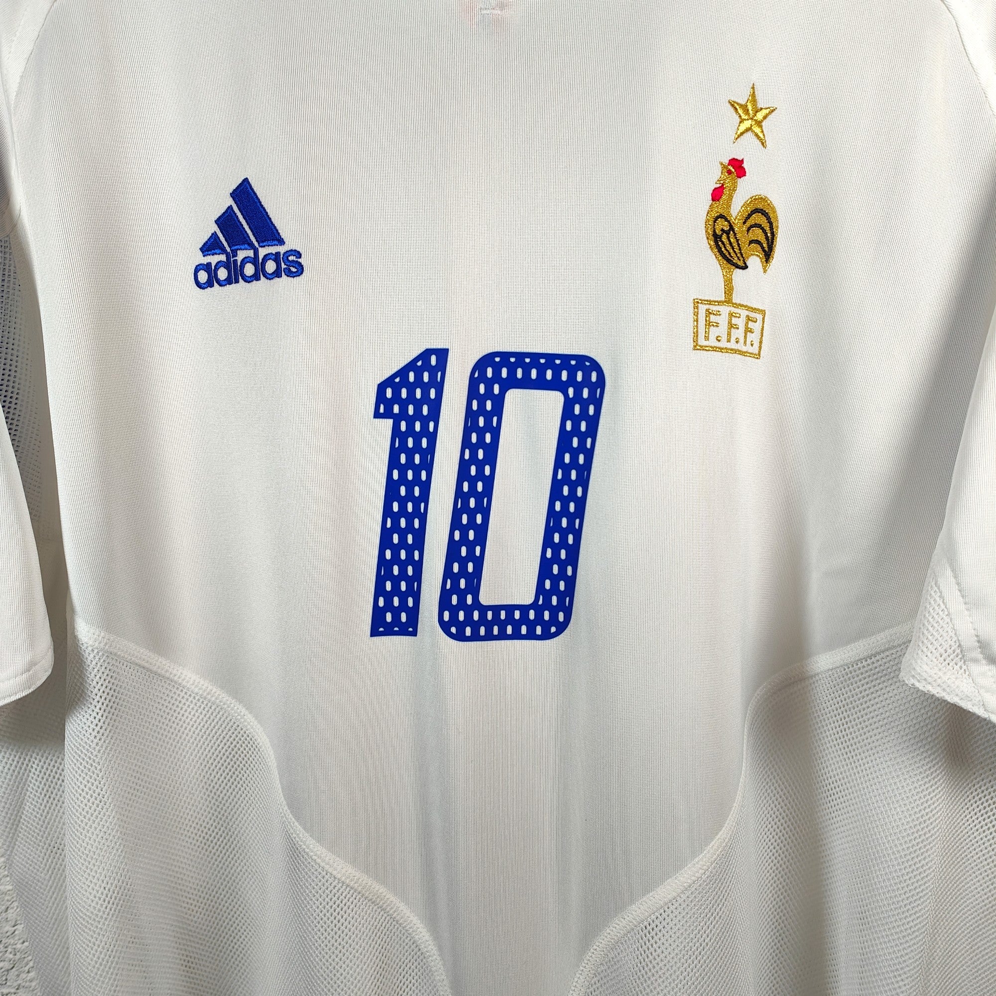 2004 - 06 France Away Shirt Zidane 10 (L) - Eternal Pitch