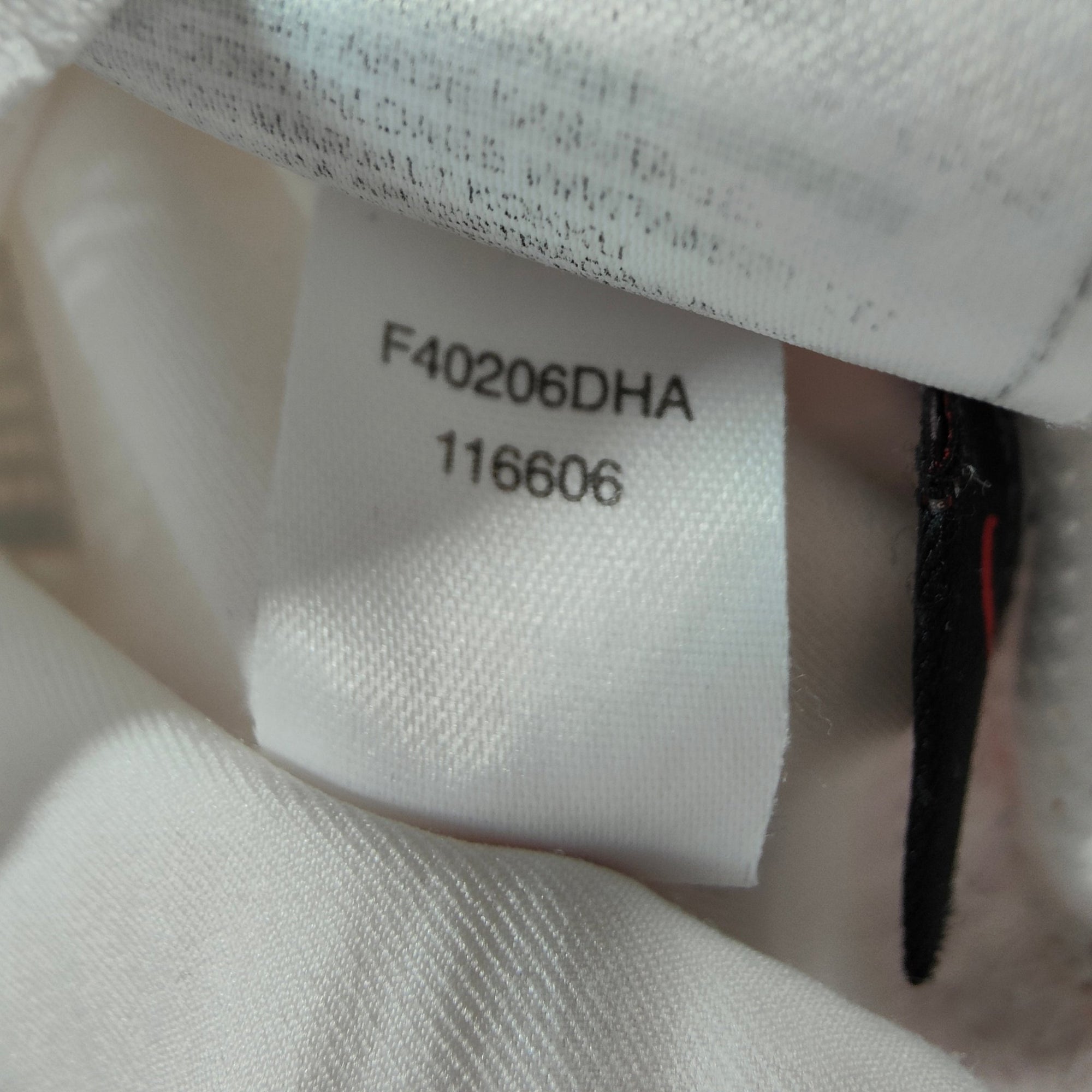 2004 - 06 Netherlands Away Shirt van Nistelrooy 10 (M) - Eternal Pitch