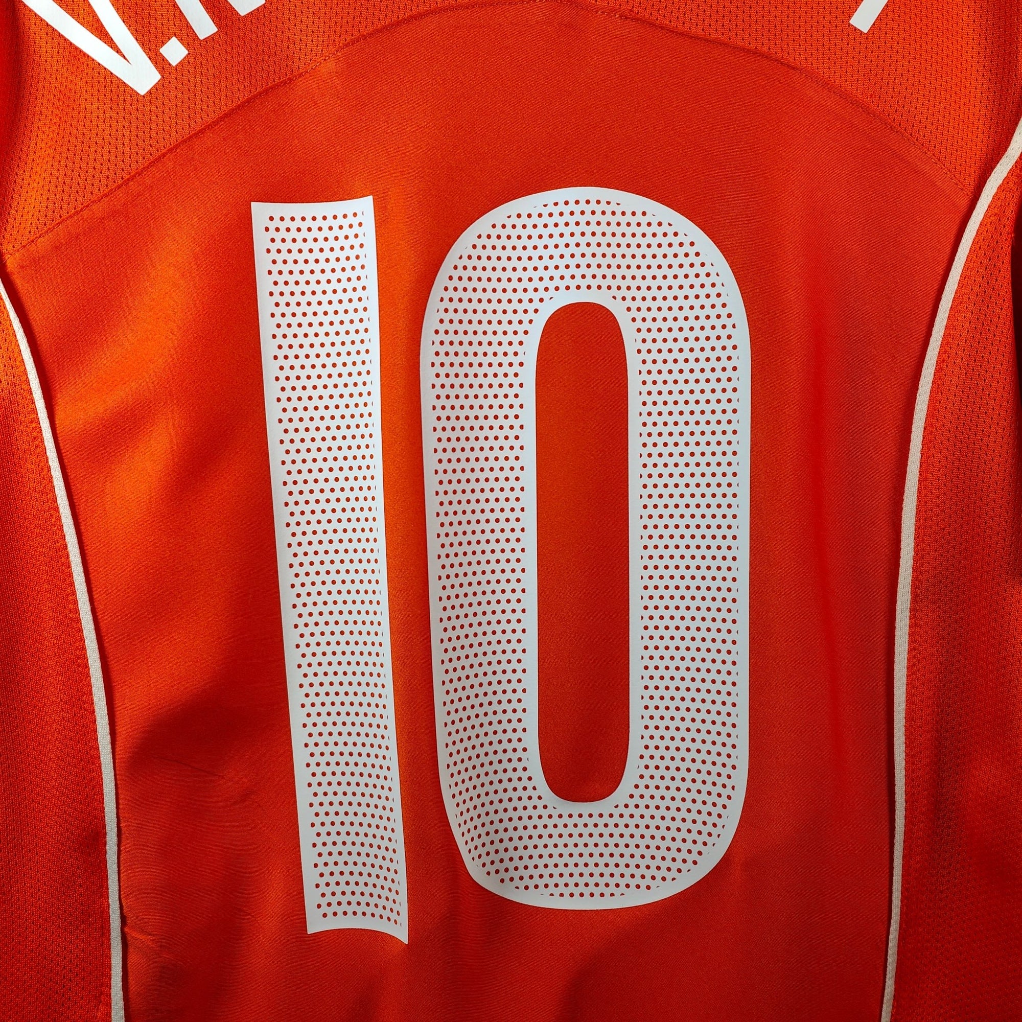 2004 - 06 Netherlands Home Shirt van Nistelrooy 10 (L) - Eternal Pitch