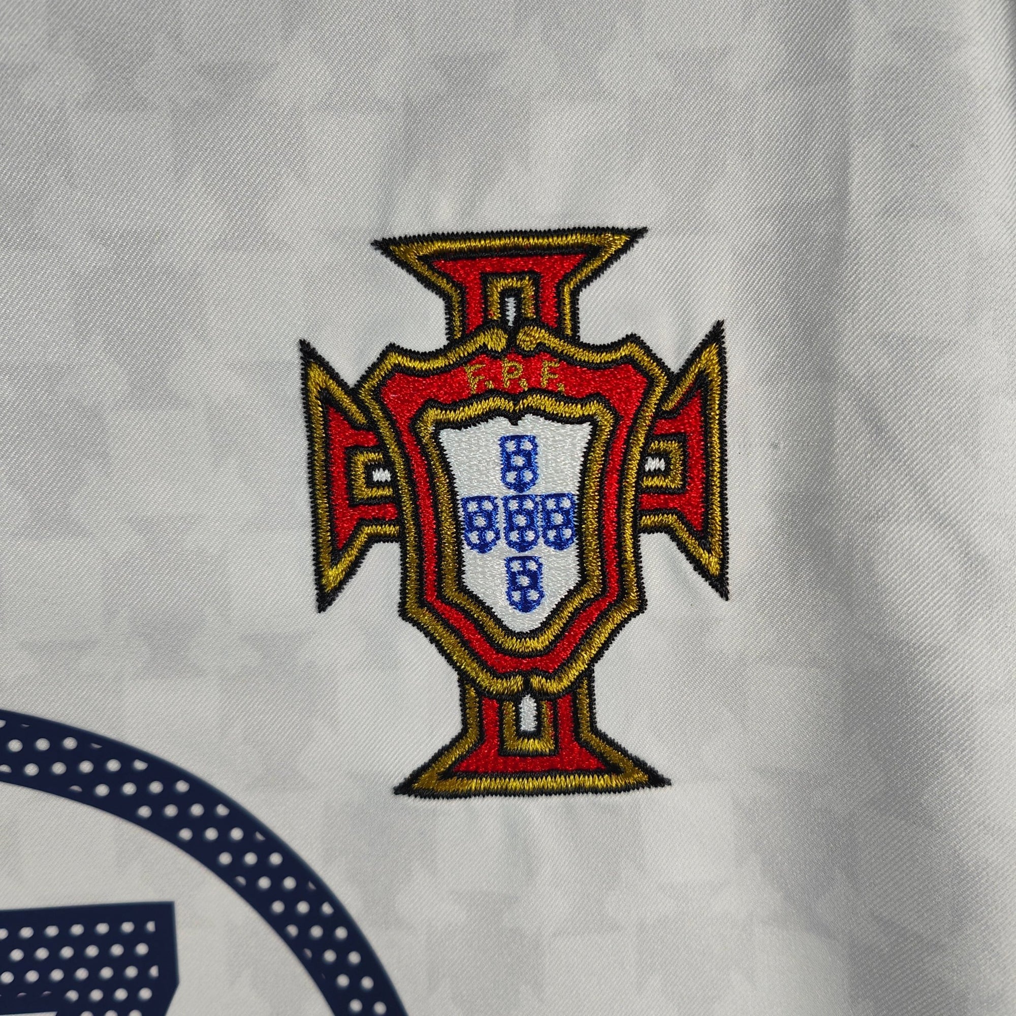 2004 - 06 Portugal Away Shirt Ronaldo 17 - 9.5/10 - (S) - Eternal Pitch