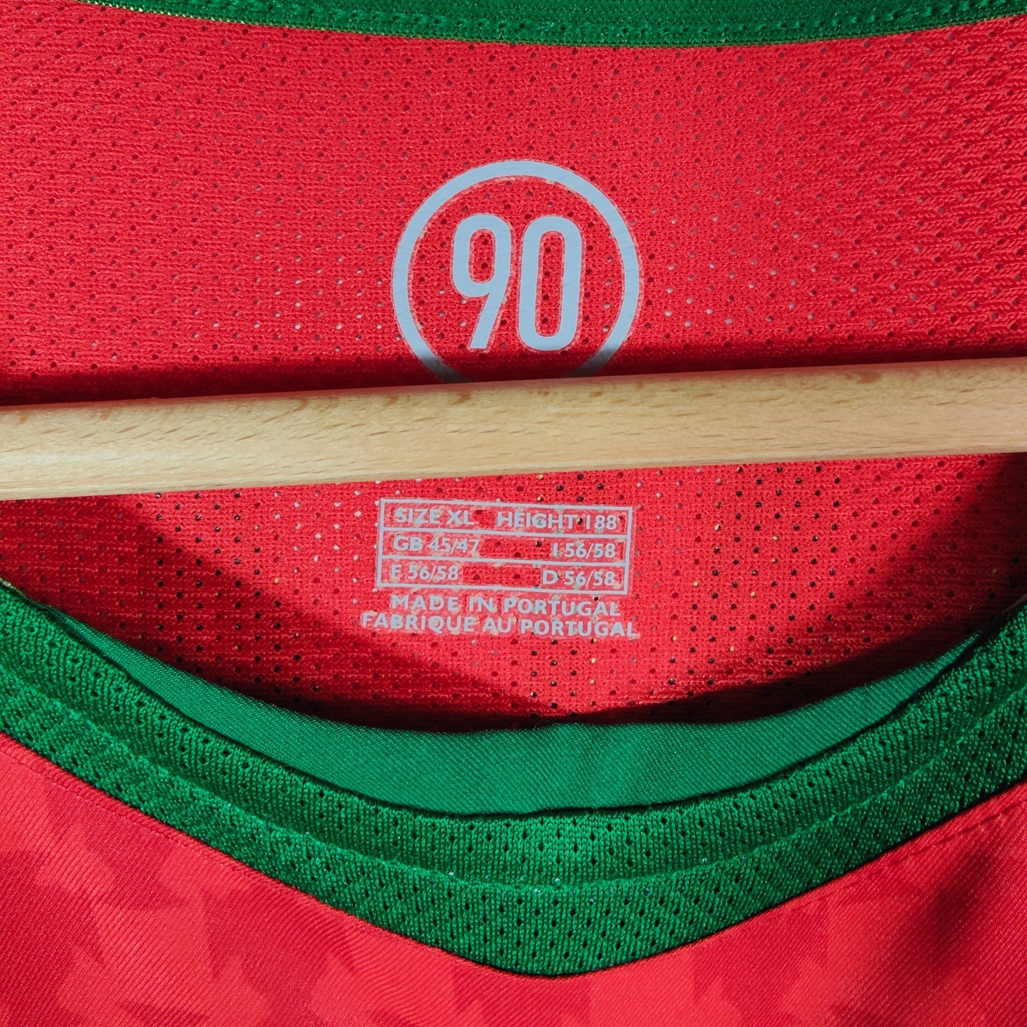 2004 - 06 Portugal Home Shirt Cristiano Ronaldo 17 - 9.5/10 - (XL) - Eternal Pitch