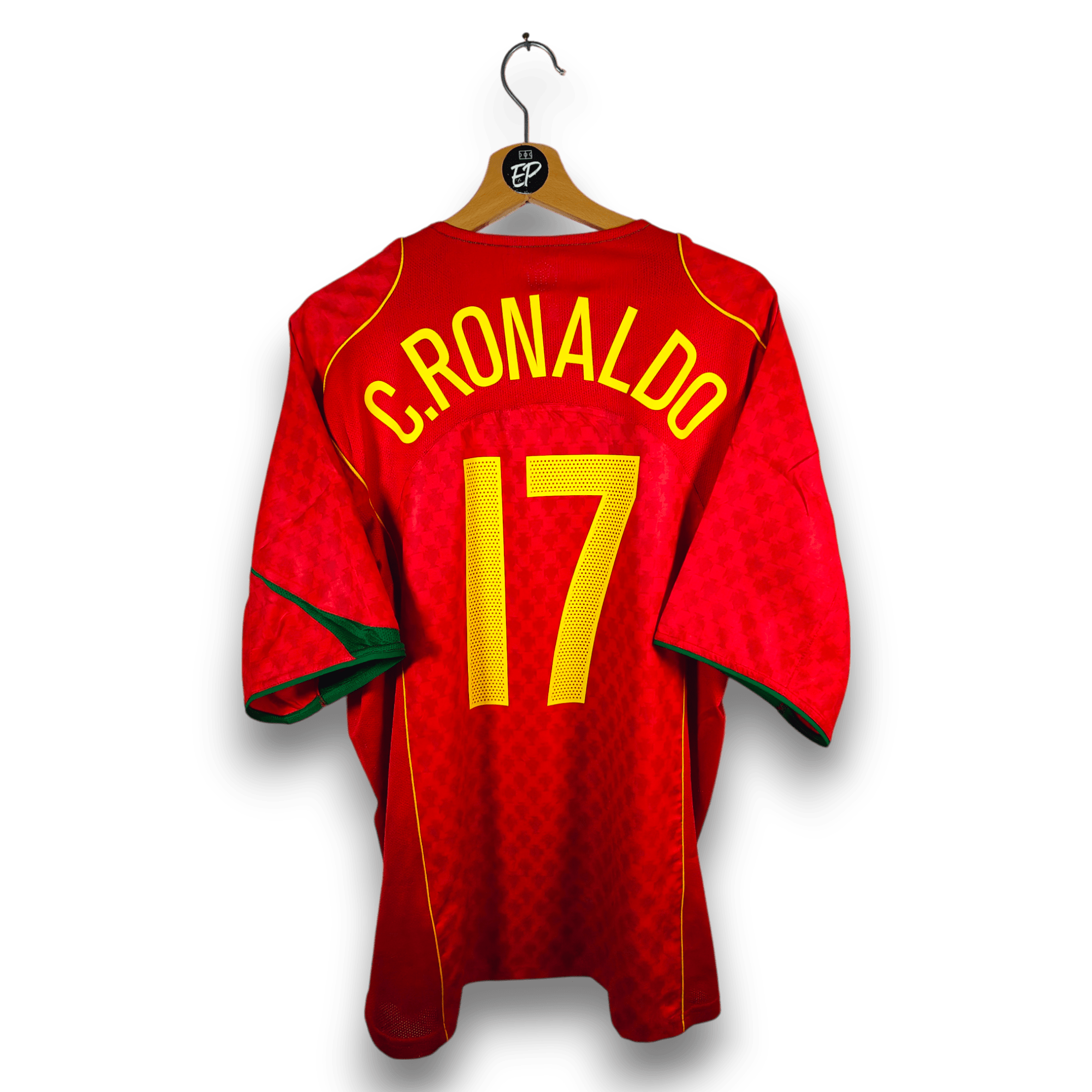 2004 - 06 Portugal Home Shirt Cristiano Ronaldo 17 - 9.5/10 - (XL) - Eternal Pitch