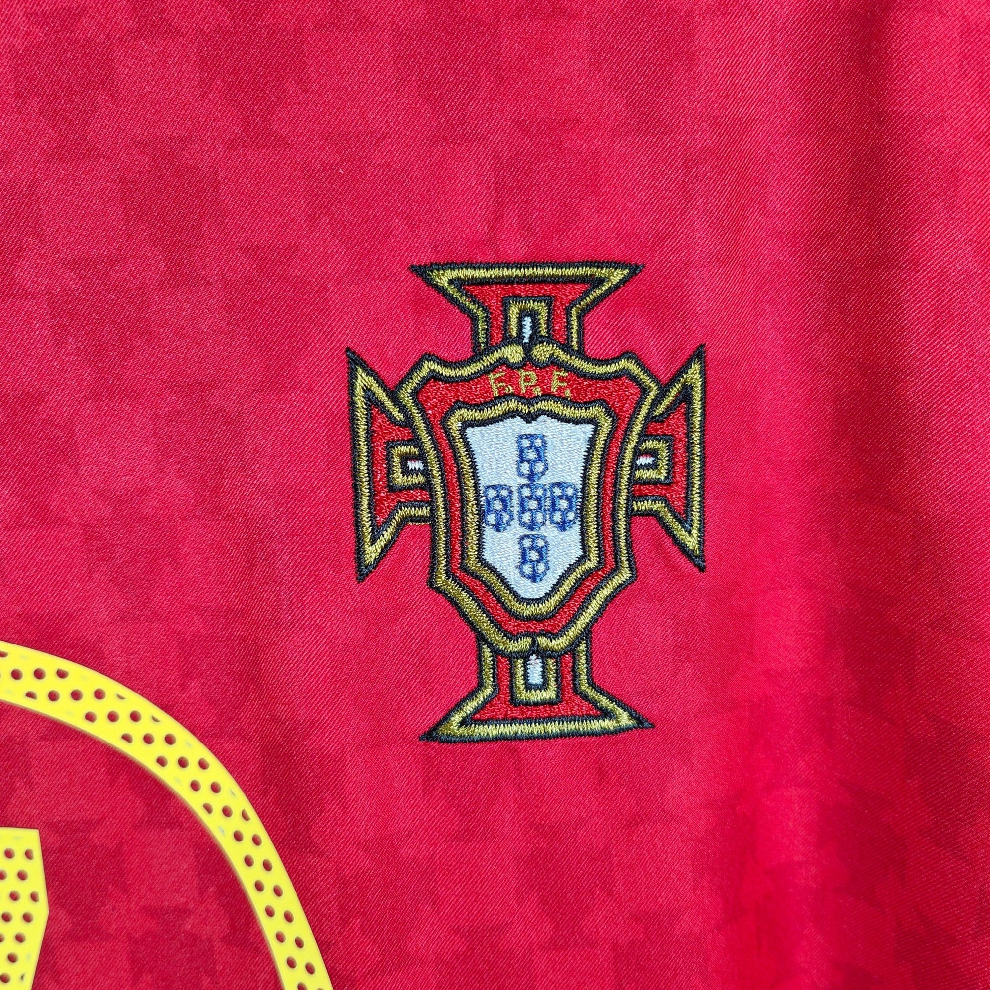 2004 - 06 Portugal Home Shirt Figo 7 - 9.5/10 - (XL) - Eternal Pitch