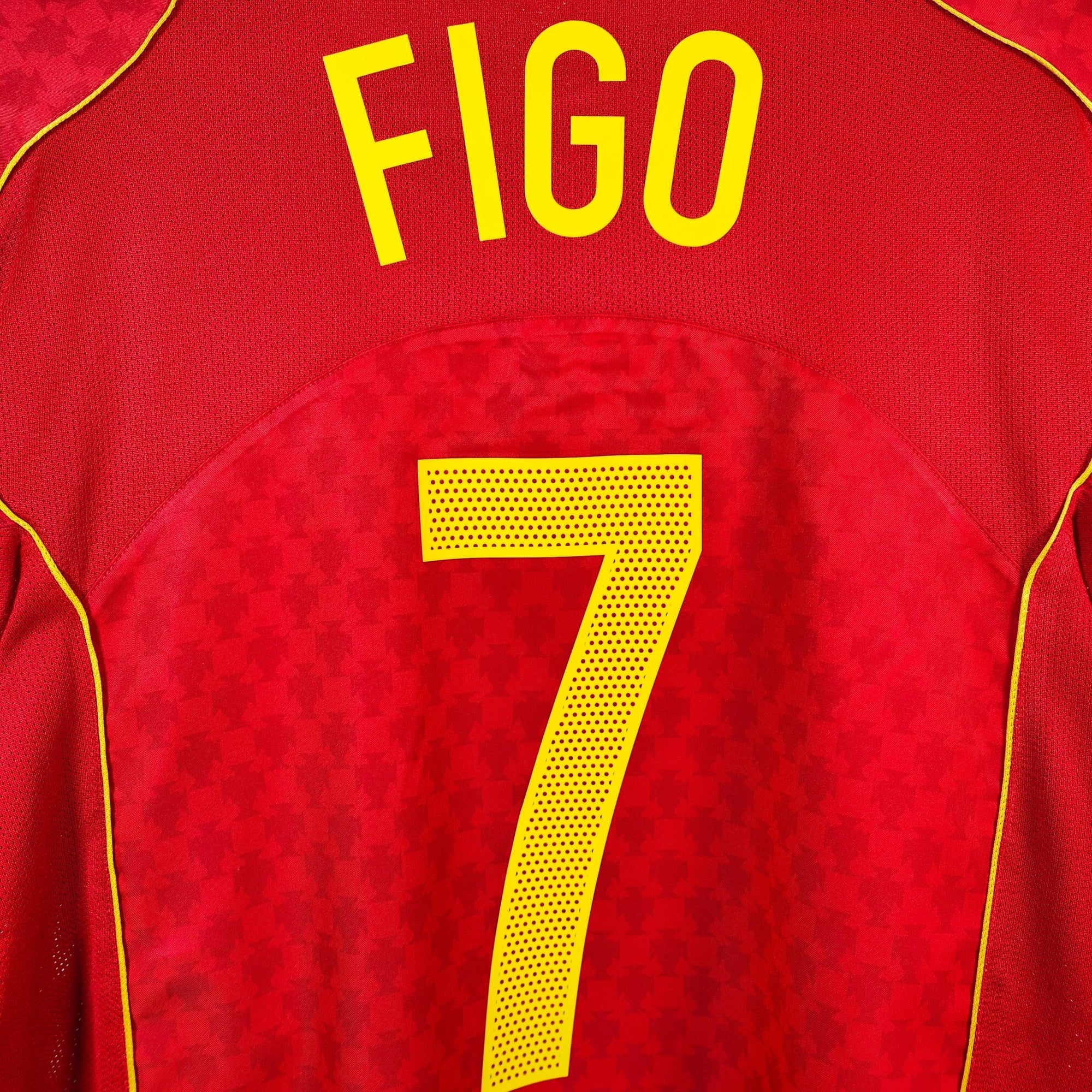 2004 - 06 Portugal Home Shirt Figo 7 - 9.5/10 - (XL) - Eternal Pitch