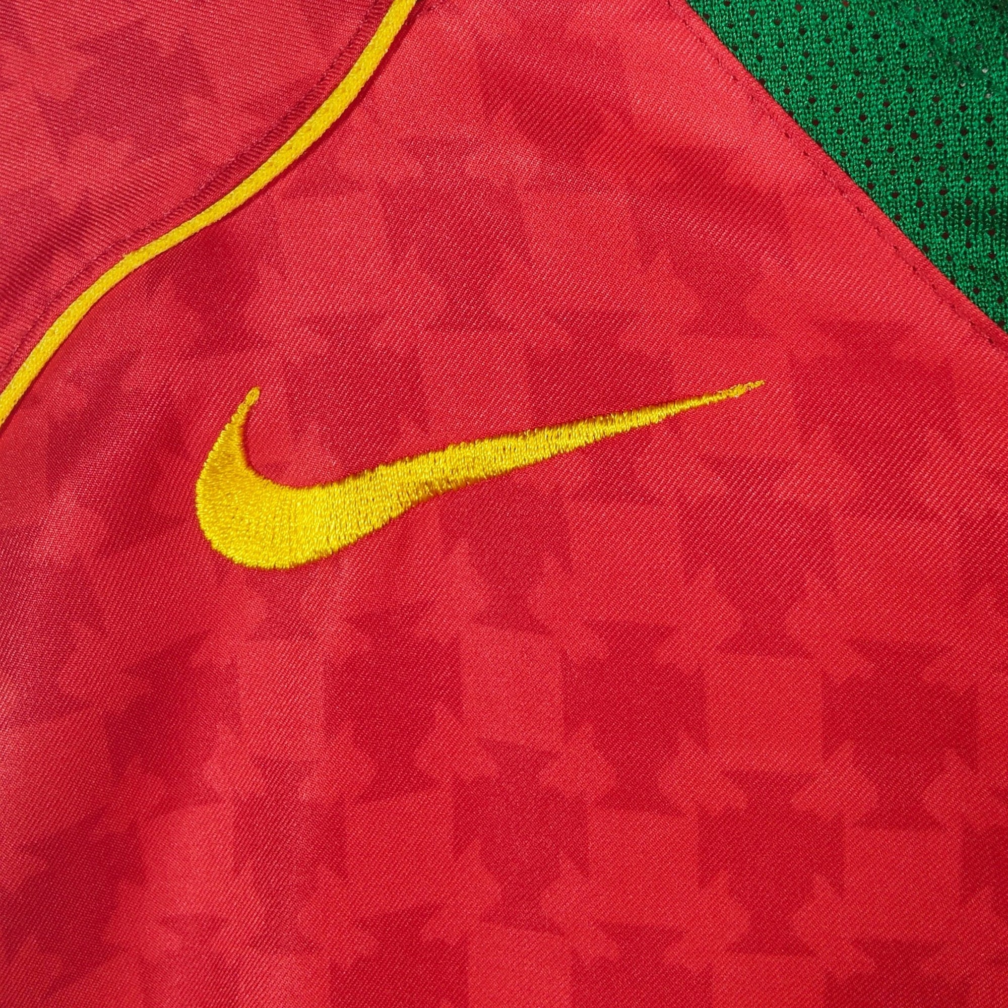 2004 - 06 Portugal Home Shirt Pauleta 9 - 9.5/10 - (S) - Eternal Pitch