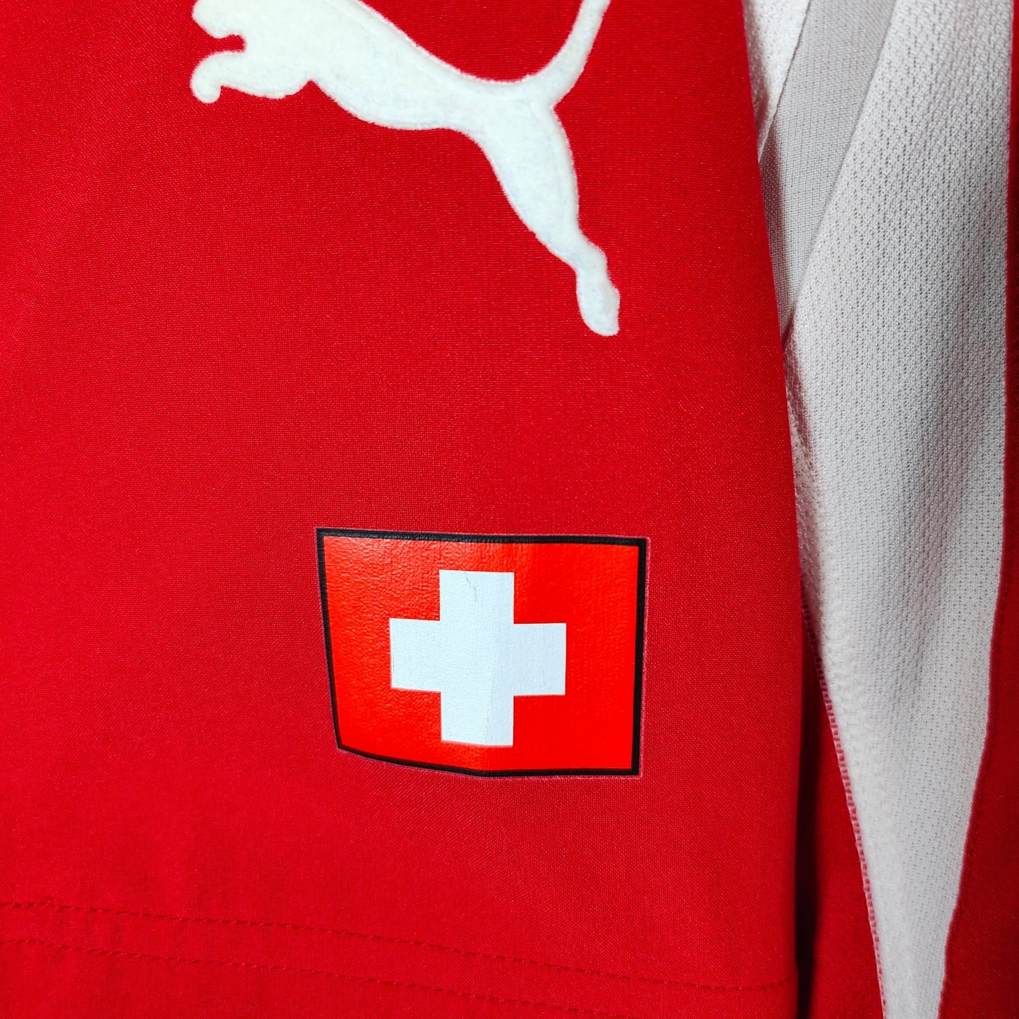 2004 - 06 Switzerland Home Shirt - 9/10 - (M) - Eternal Pitch