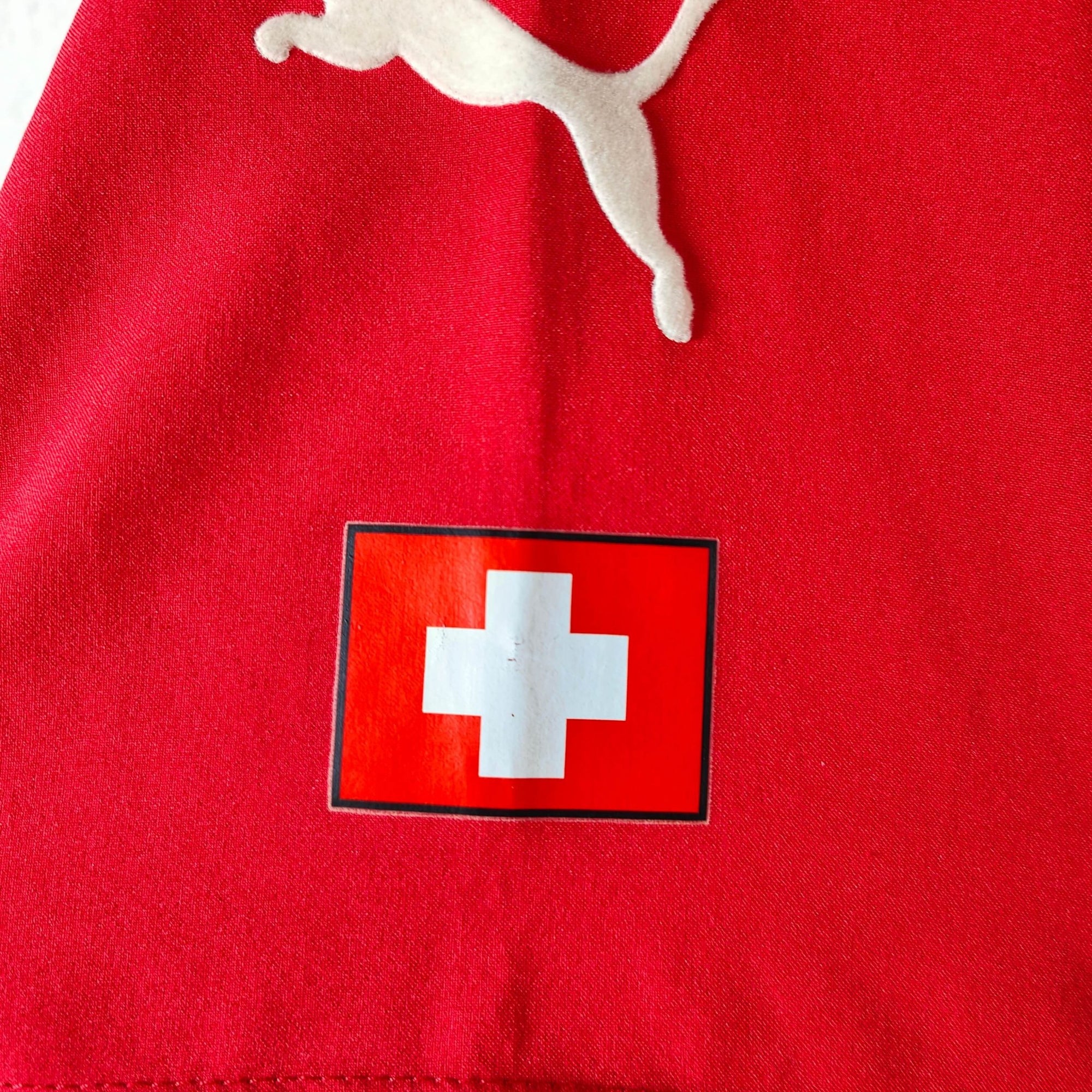 2004 - 06 Switzerland Home Shirt Chapuisat 11 - 8.5/10 - (XL) - Eternal Pitch