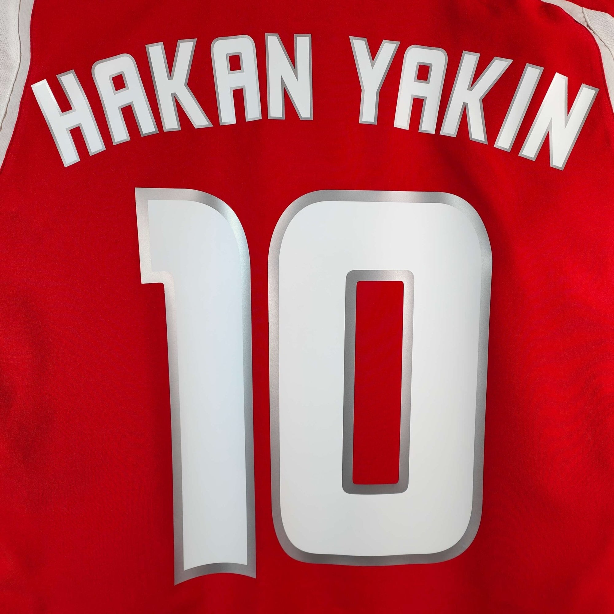 2004 - 06 Switzerland Home Shirt Hakan Yakin 10 - 8.5/10 - (L) - Eternal Pitch