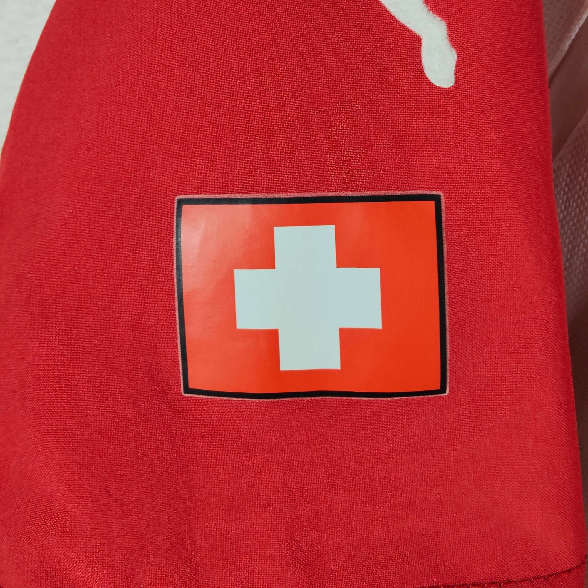 2004 - 06 Switzerland Home Shirt Hakan Yakin 10 - 8.5/10 - (L) - Eternal Pitch