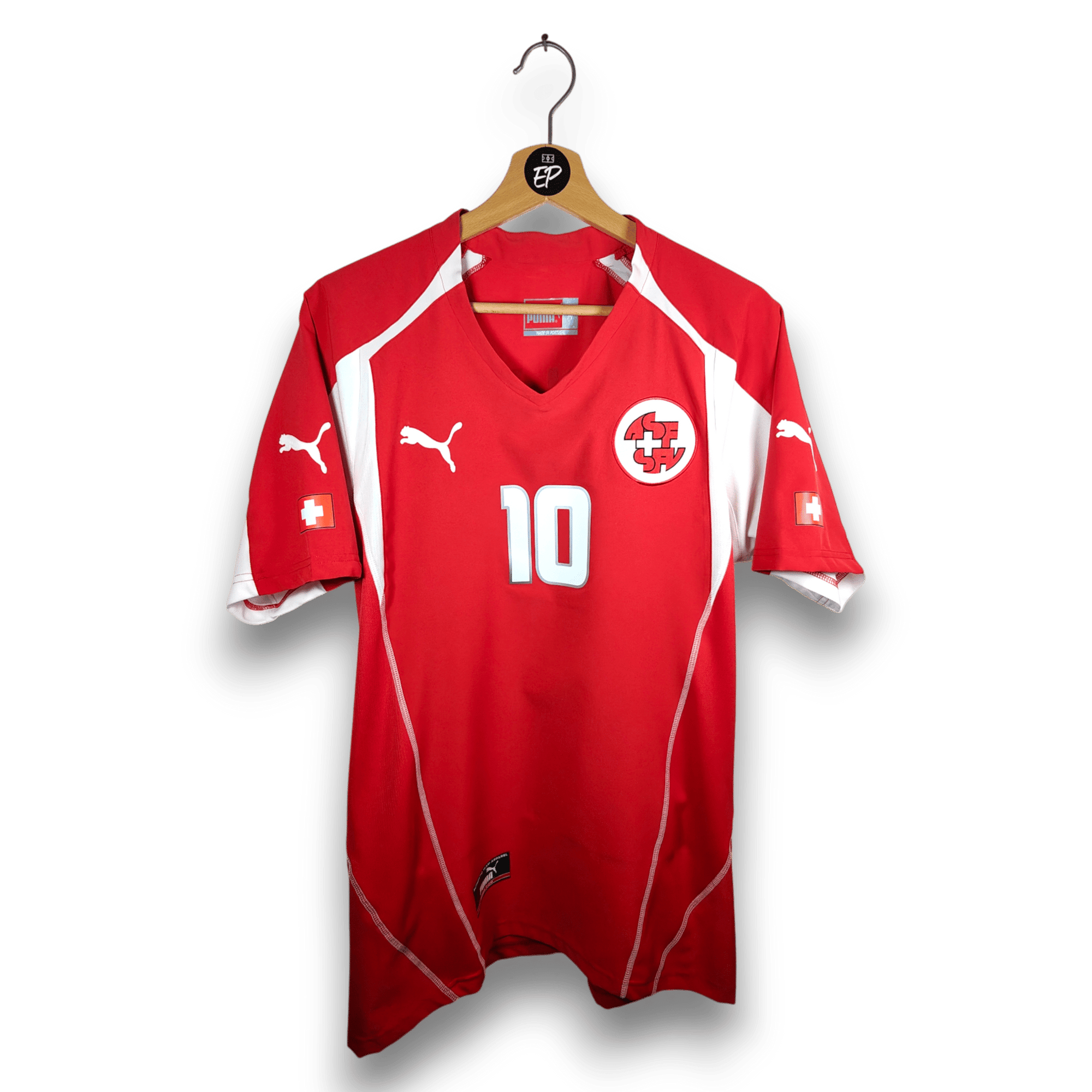 2004 - 06 Switzerland Home Shirt Hakan Yakin 10 - 9/10 - (M) - Eternal Pitch