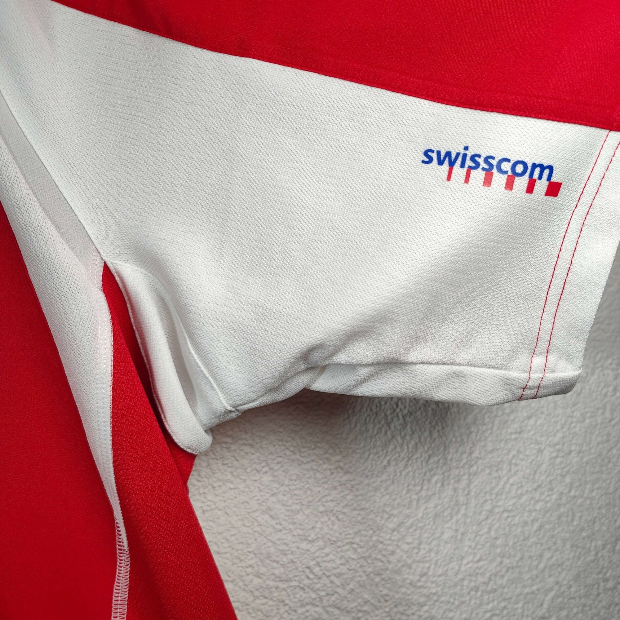 2004 - 06 Switzerland Home Shirt Hakan Yakin 10 - 9/10 - (M) - Eternal Pitch