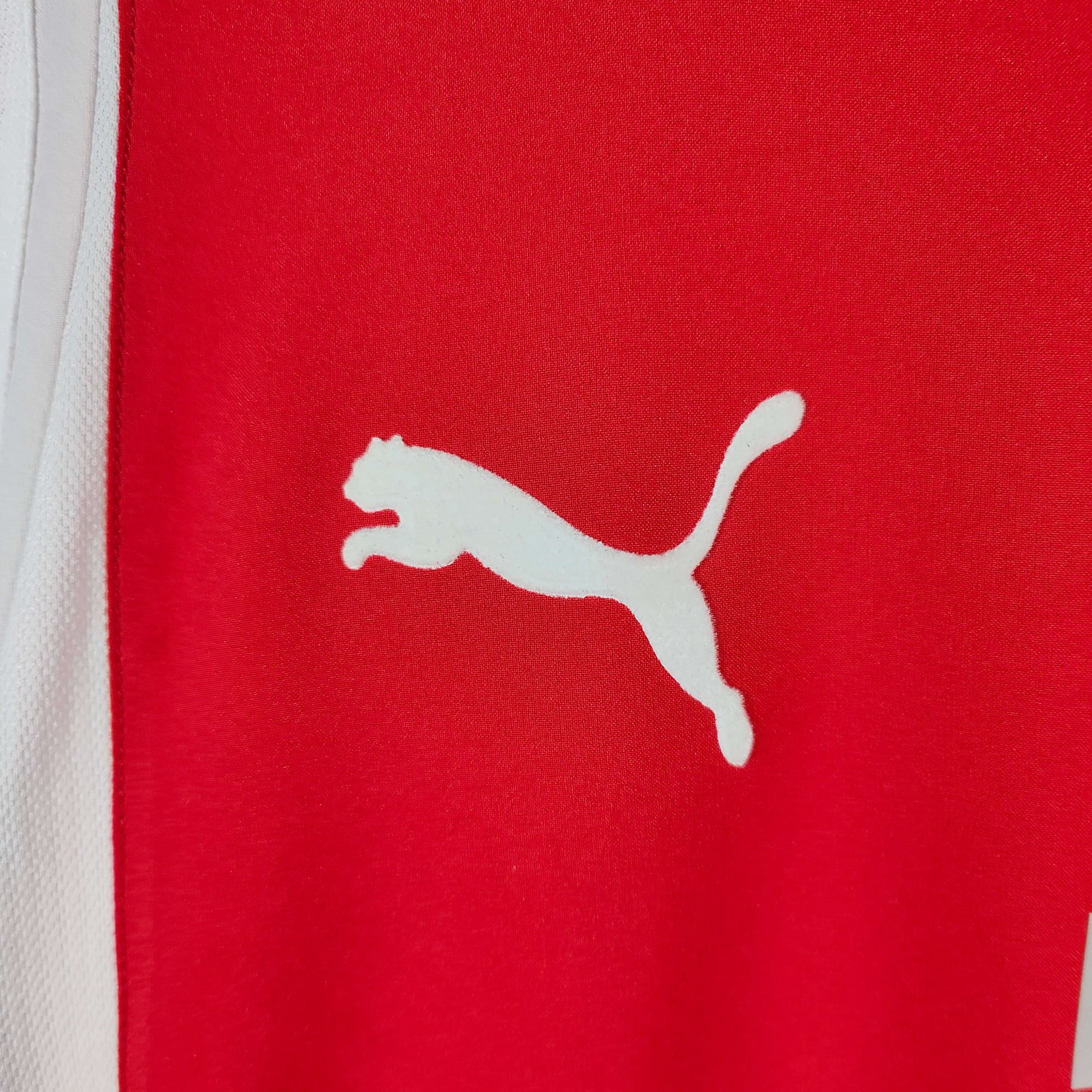 2004 - 06 Switzerland Home Shirt Hakan Yakin 10 - 9/10 - (M) - Eternal Pitch