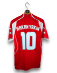 2004 - 06 Switzerland Home Shirt Hakan Yakin 10 - 9/10 - (S) - Eternal Pitch