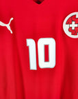 2004 - 06 Switzerland Home Shirt Hakan Yakin 10 - 9/10 - (XL) - Eternal Pitch