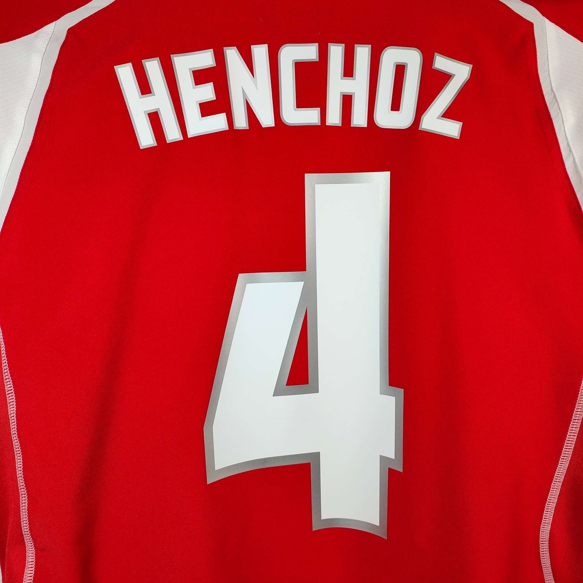 2004 - 06 Switzerland Home Shirt Henchoz 4 - 9/10 - (M) - Eternal Pitch
