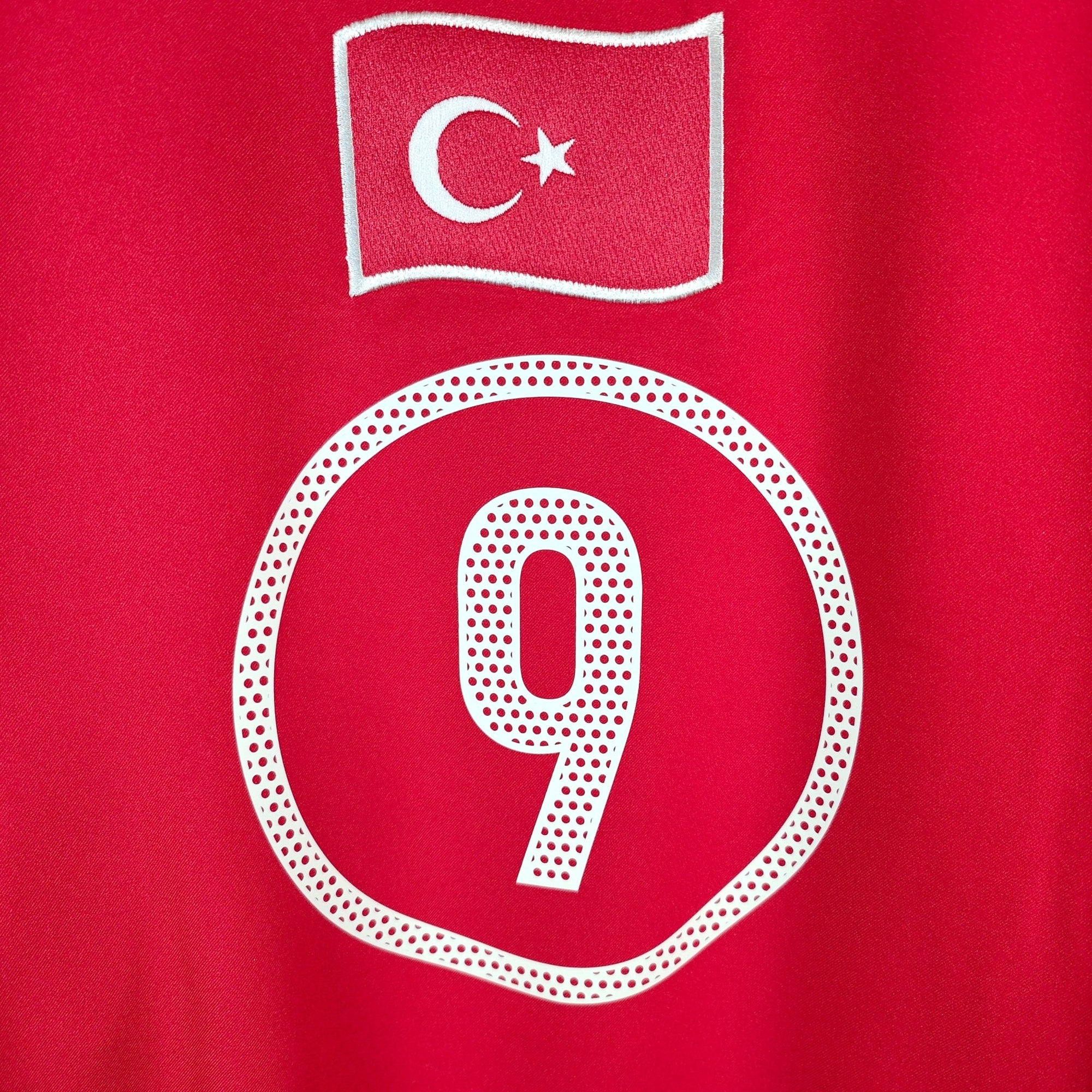 2004 - 06 Turkey Home Shirt Hakan Sukur 9 - 9.5/10 - (M) - Eternal Pitch